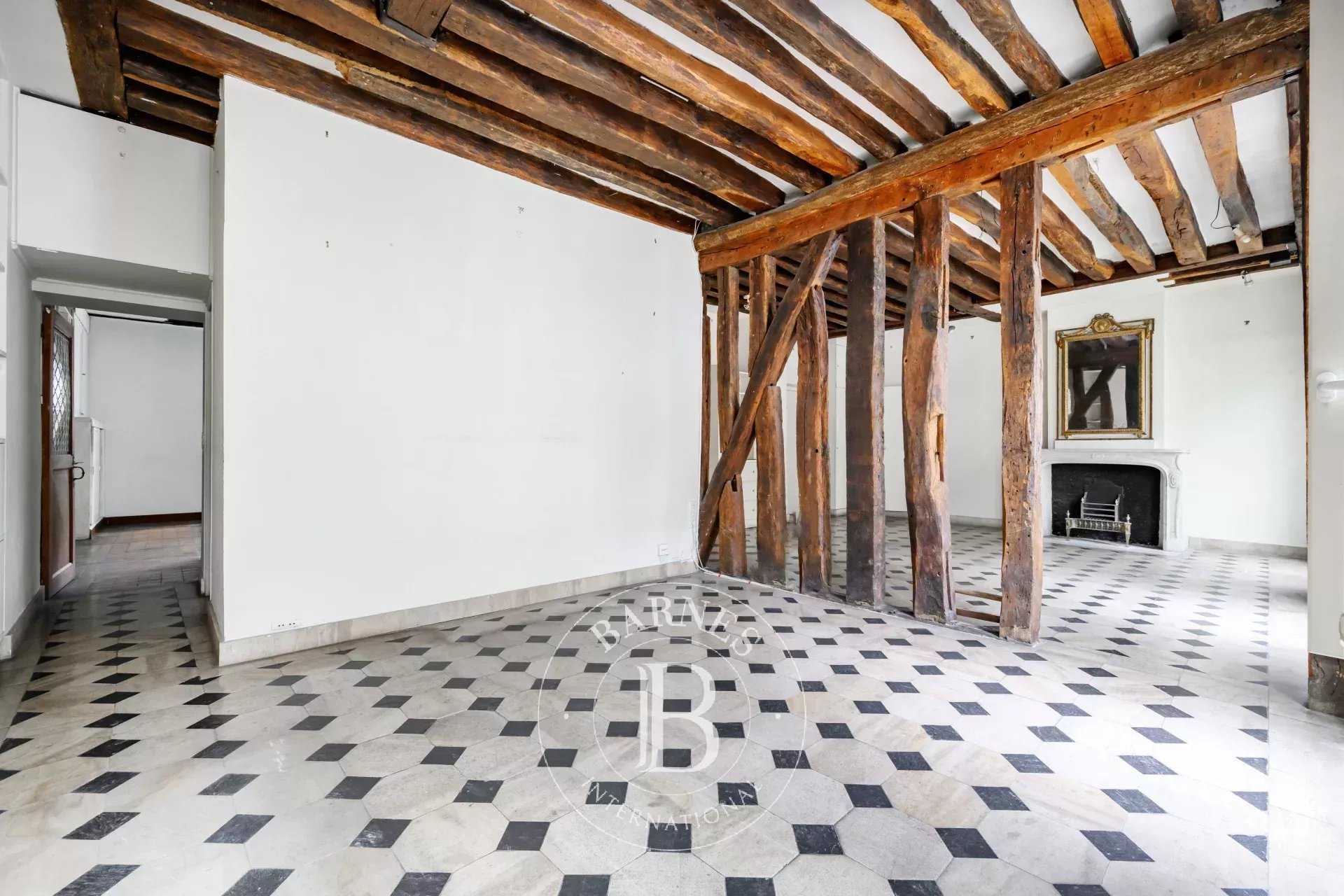 Paris  - Apartment 2 Bedrooms