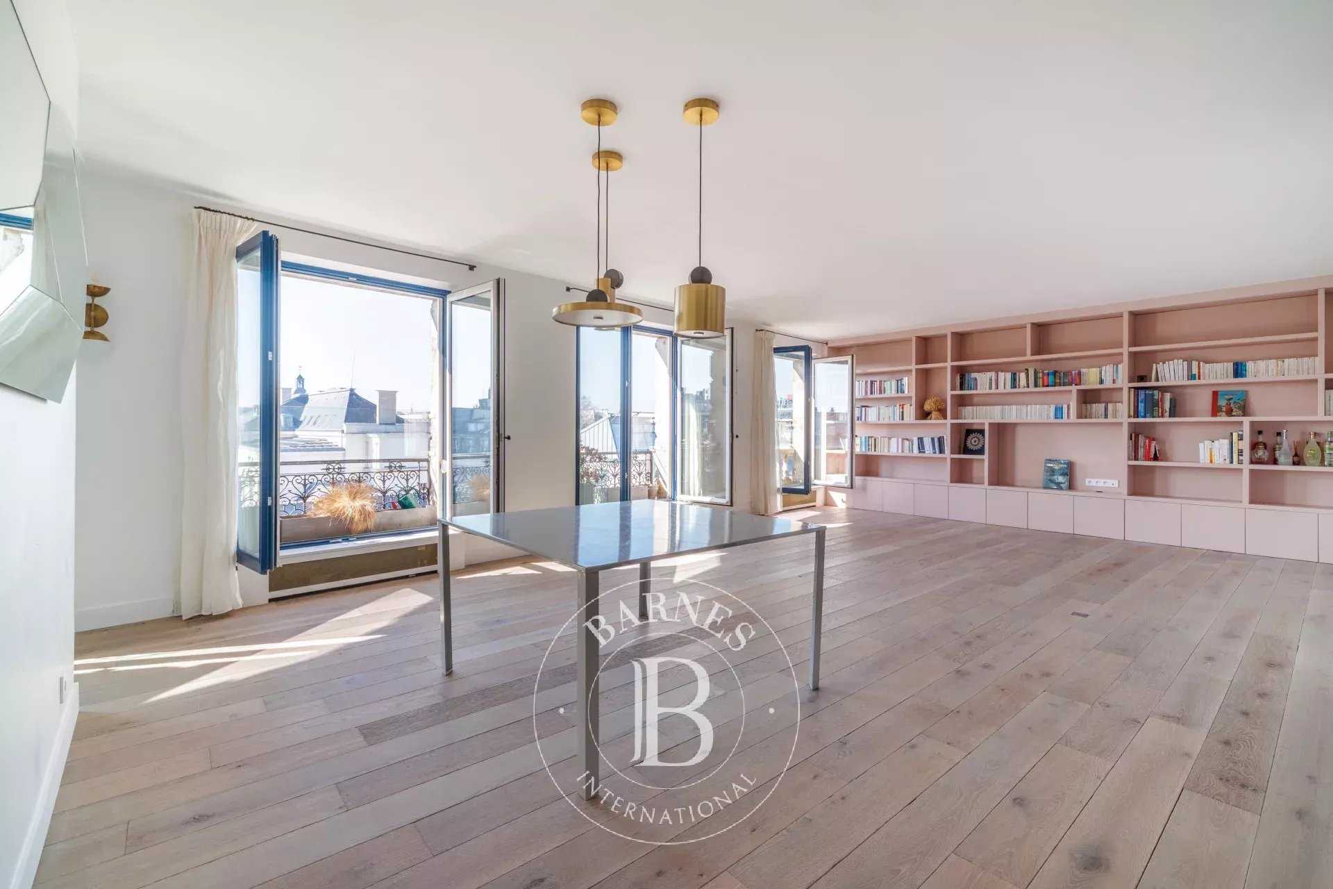 Paris  - Apartment 2 Bedrooms