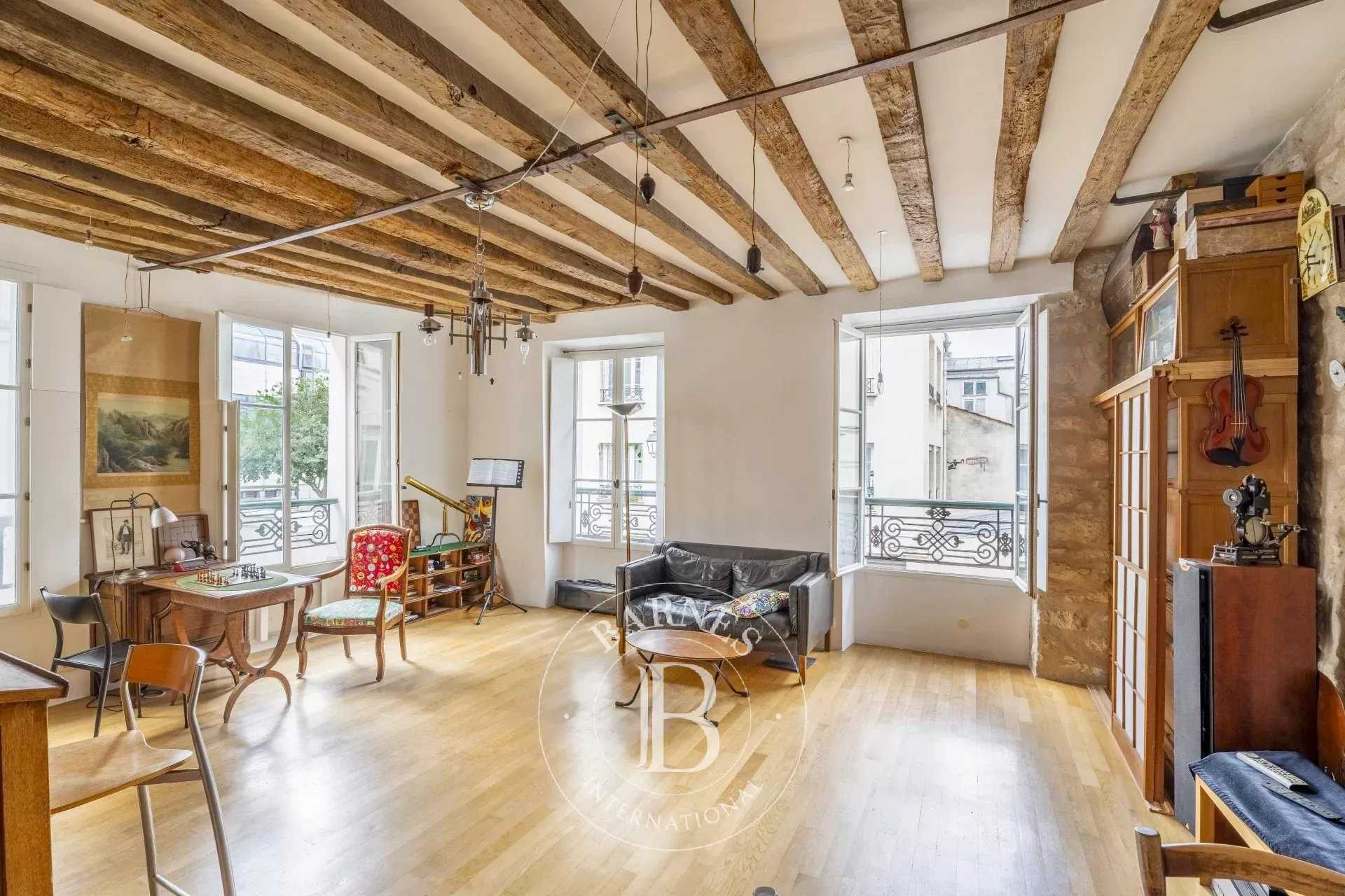 Paris  - Apartment 2 Bedrooms