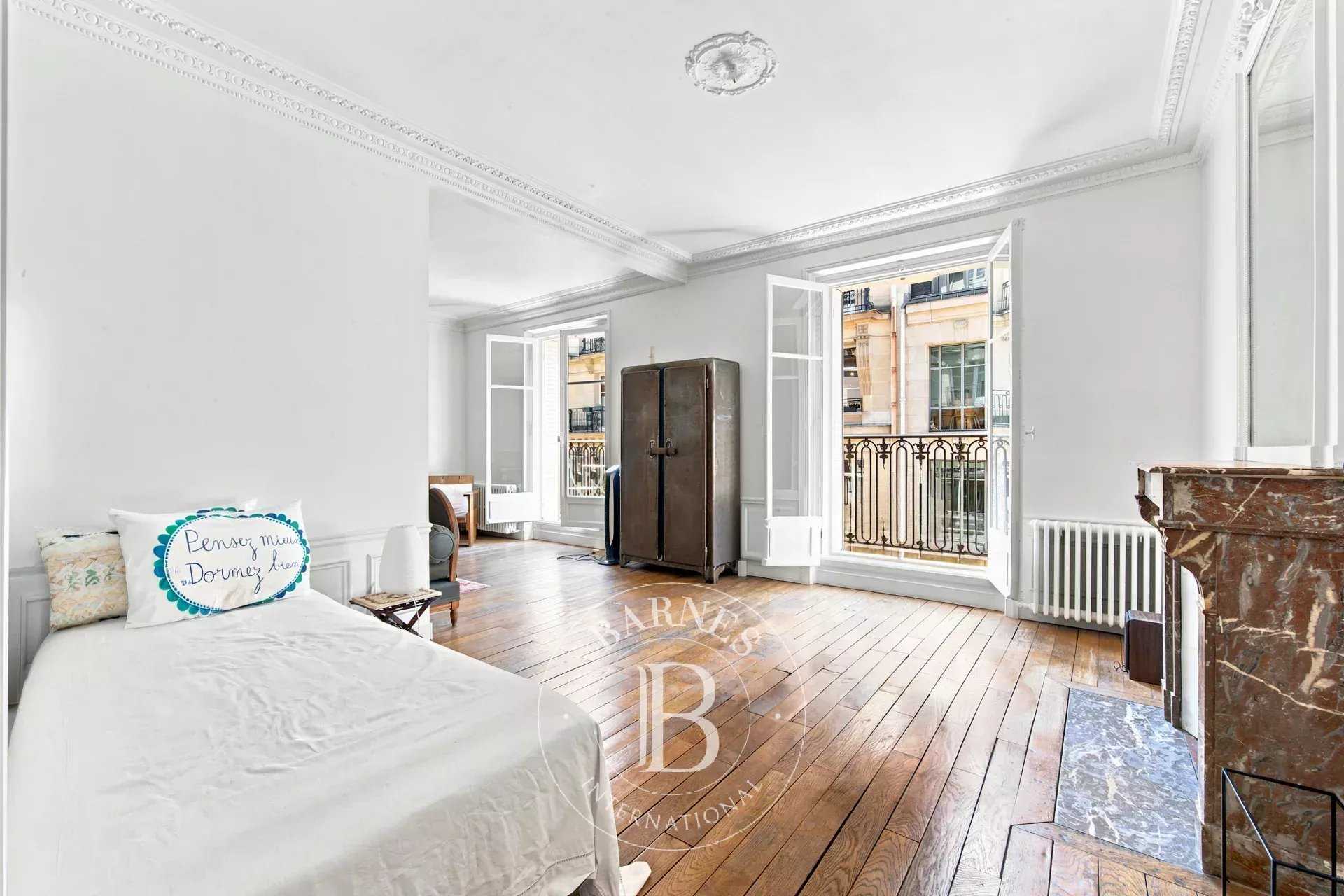 Paris  - Piso 2 Cuartos, 1 Habitacion