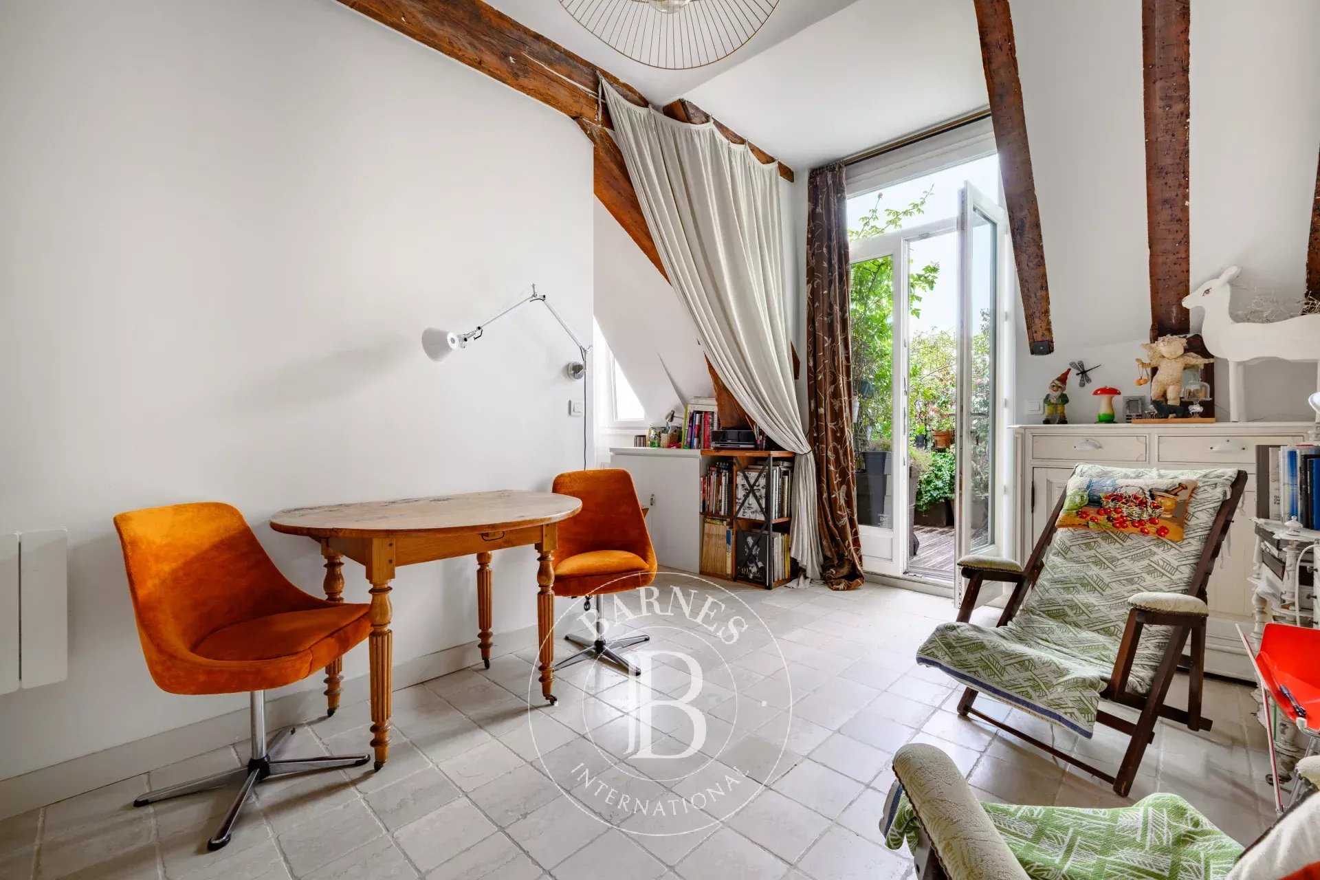 Paris  - Appartement 2 Pi&egrave;ces, 1 Chambre