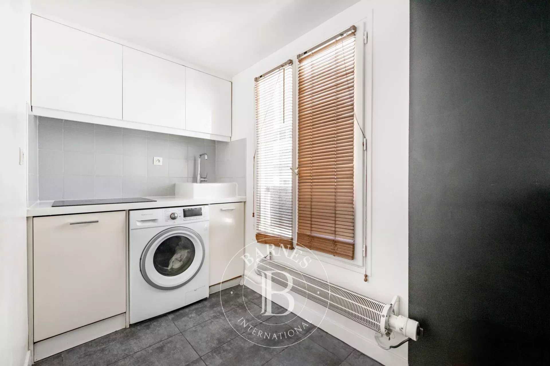 Paris  - Piso 2 Cuartos