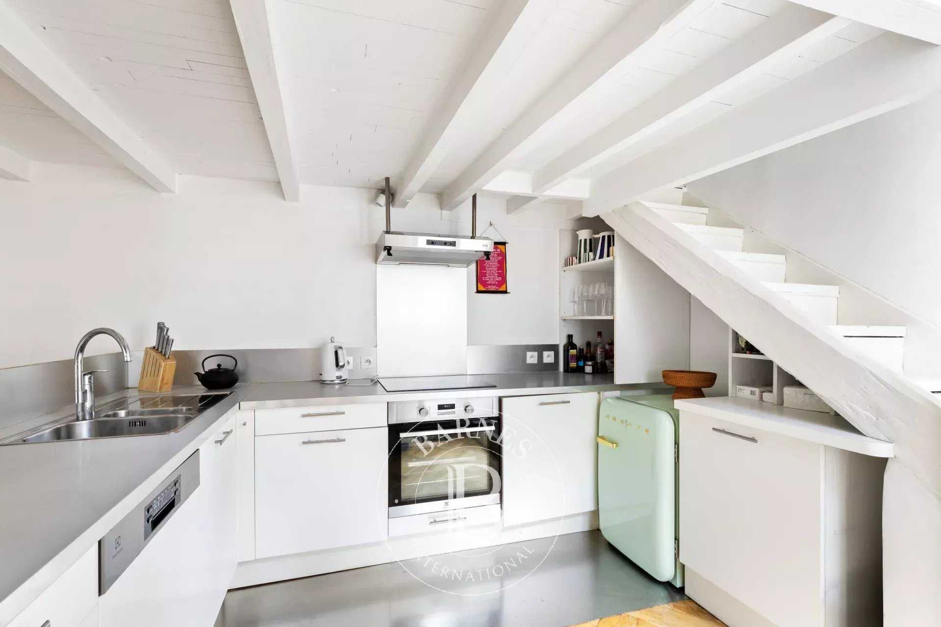 Paris  - Apartment 2 Bedrooms