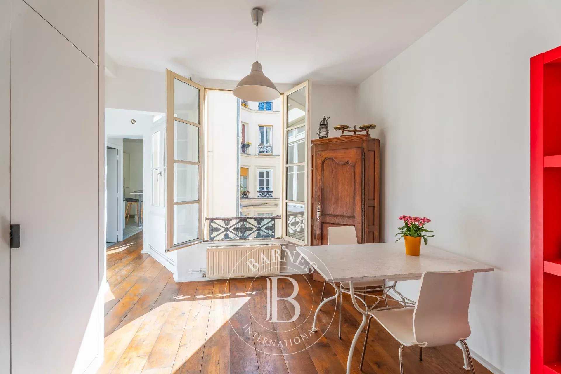 Paris  - Apartment 3 Bedrooms