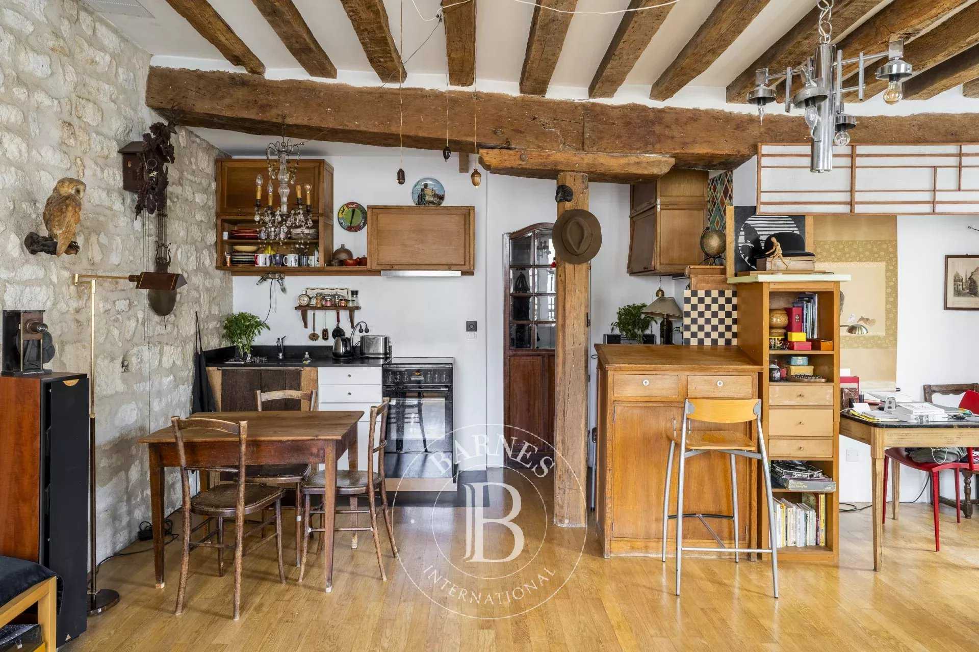Paris  - Apartment 2 Bedrooms