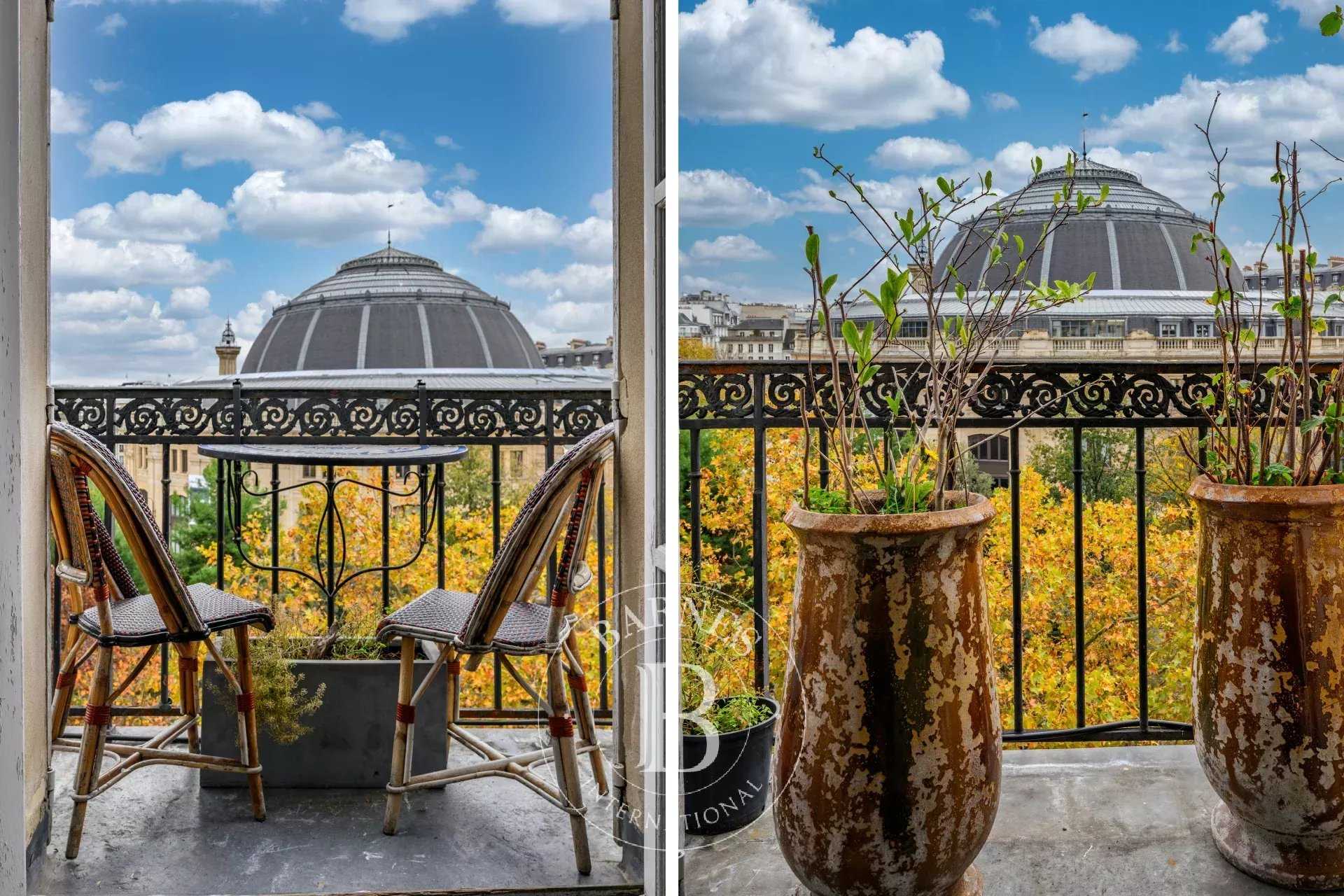 Paris  - Appartement 5 Pièces 3 Chambres