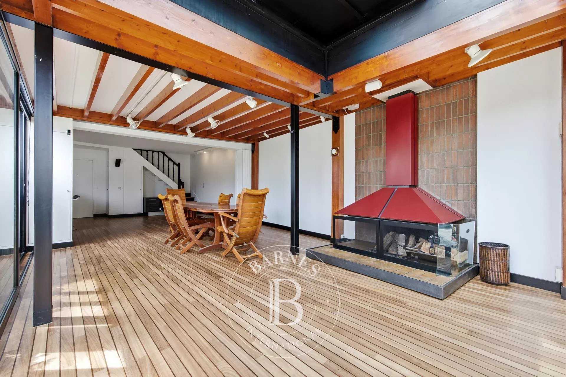 Paris  - Apartment 2 Bedrooms