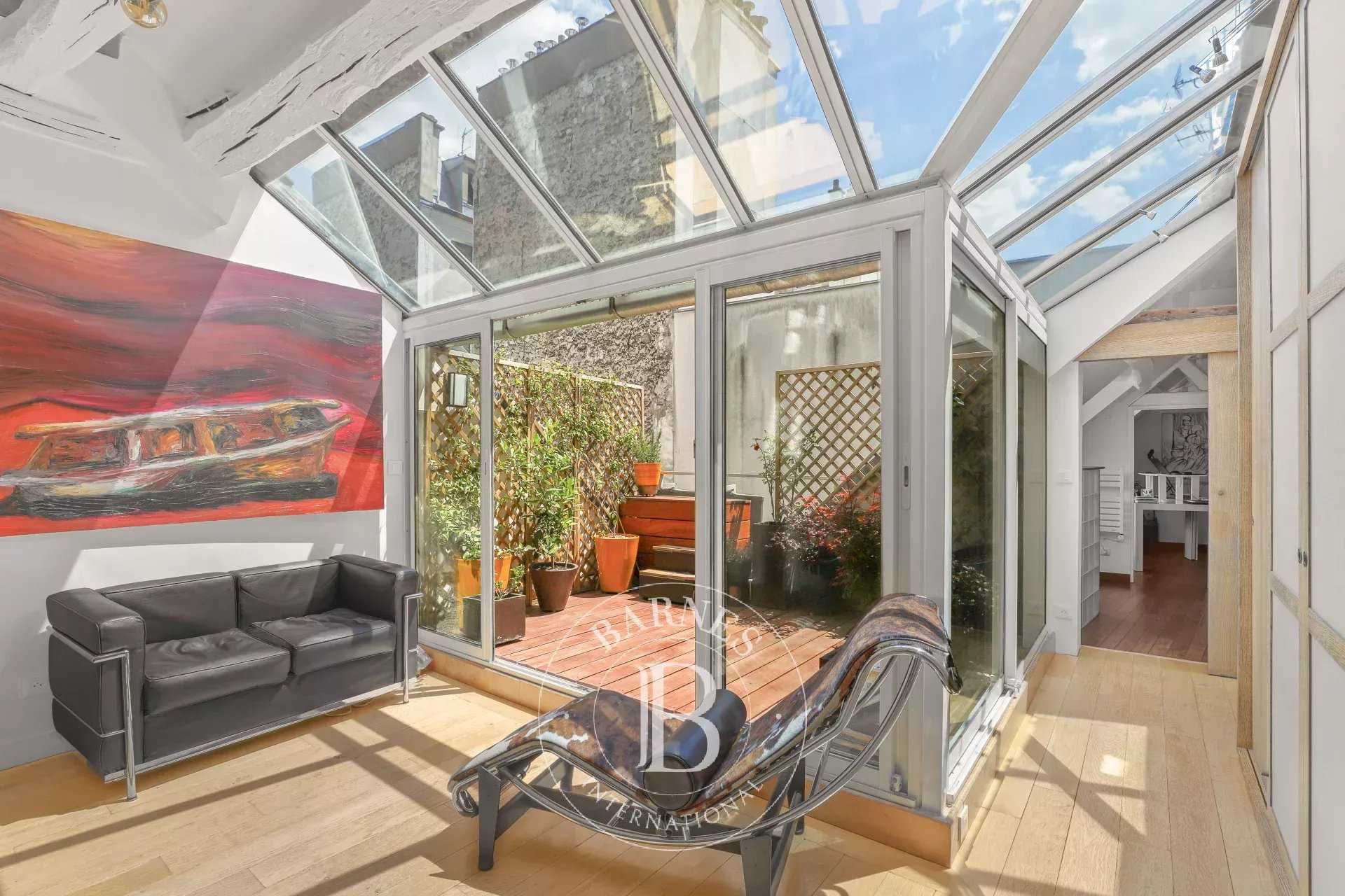 Paris  - Apartment 3 Bedrooms