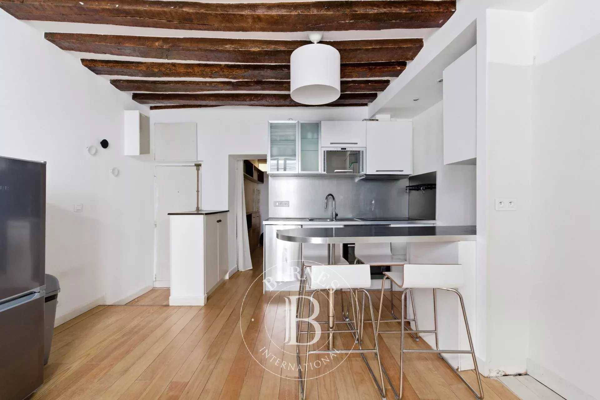 Paris  - Appartement 2 Pi&egrave;ces, 1 Chambre