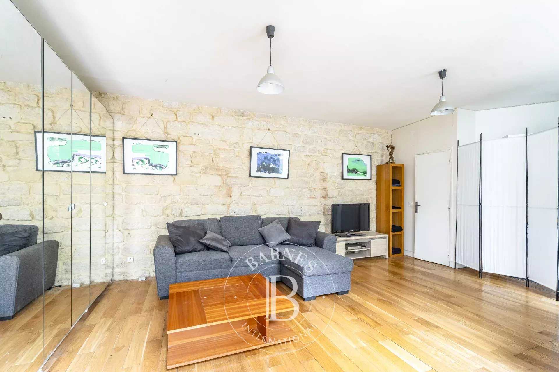 Paris  - Apartment 