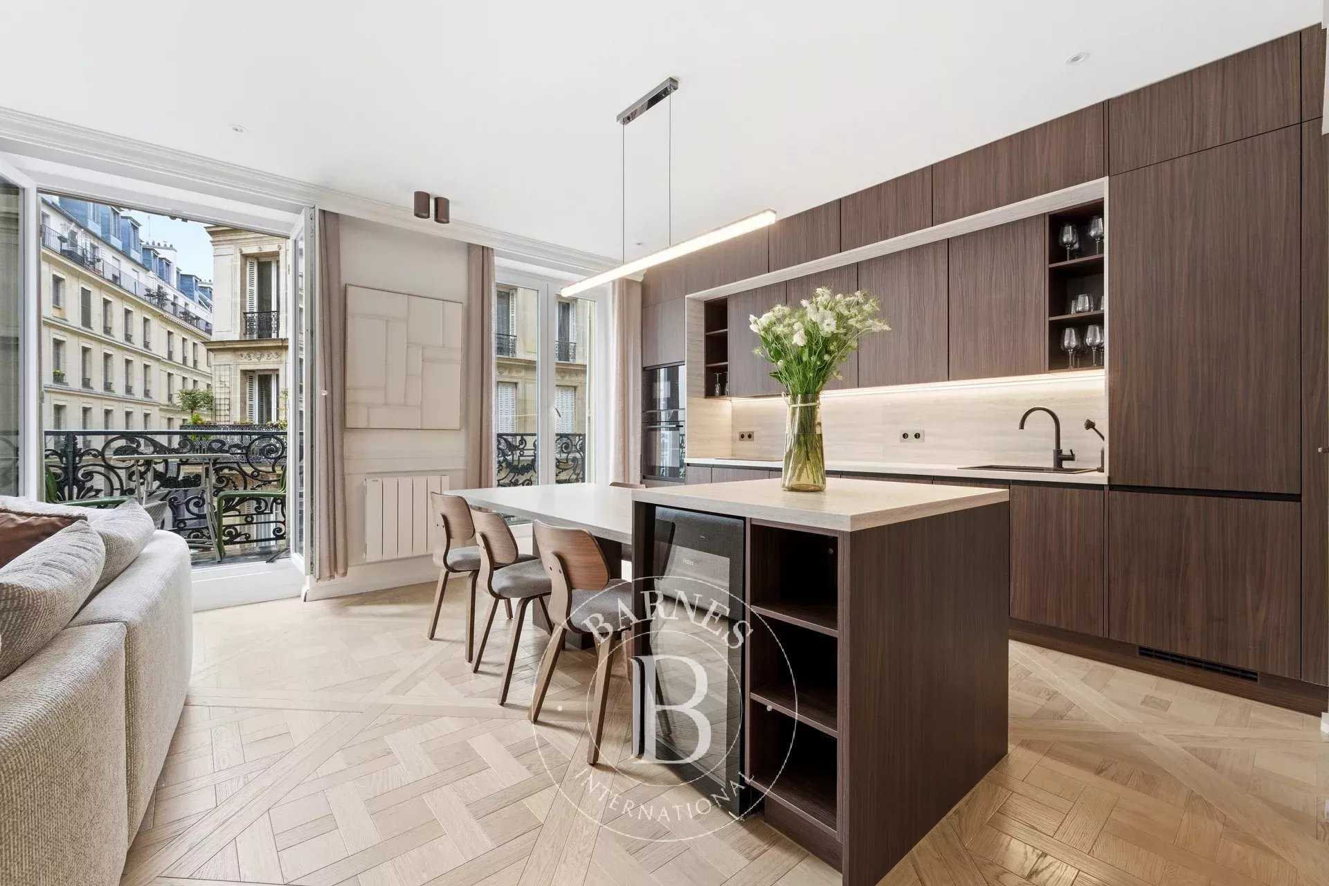 Paris  - Apartment 2 Bedrooms