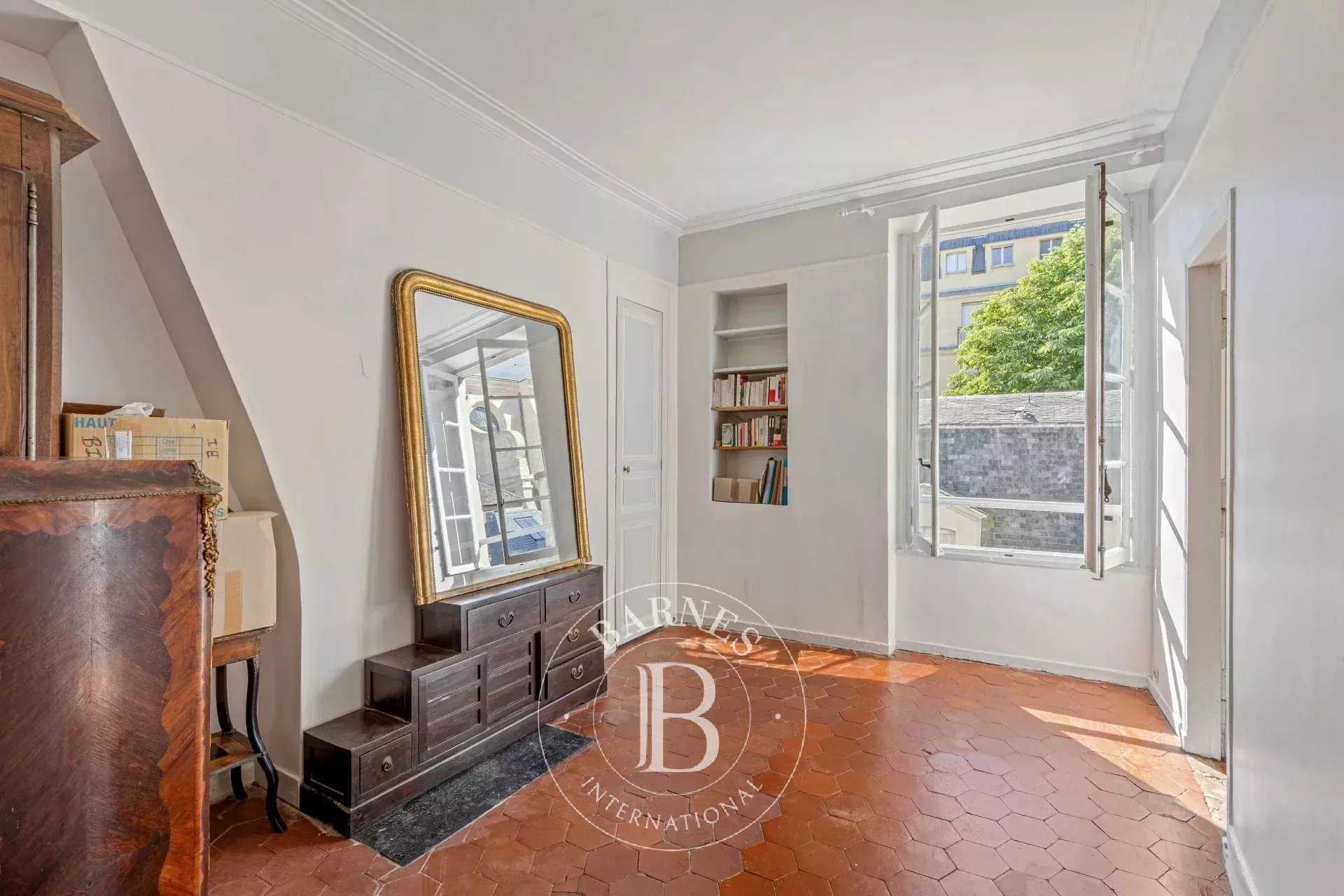 Paris  - Piso 4 Cuartos 2 Habitaciones