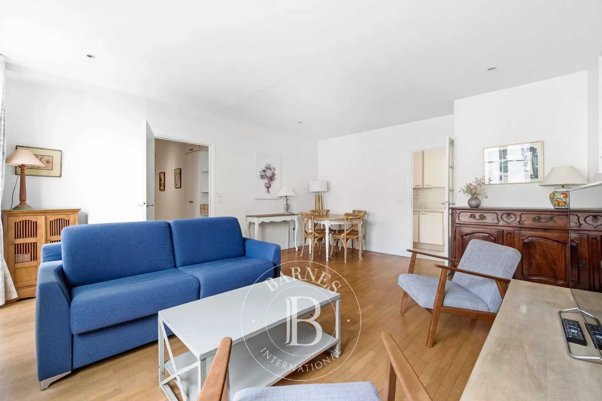 Paris  - Piso 2 Cuartos, 1 Habitacion
