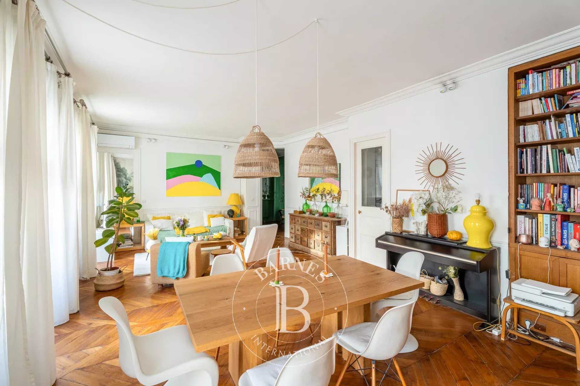 Paris  - Piso 4 Cuartos 3 Habitaciones