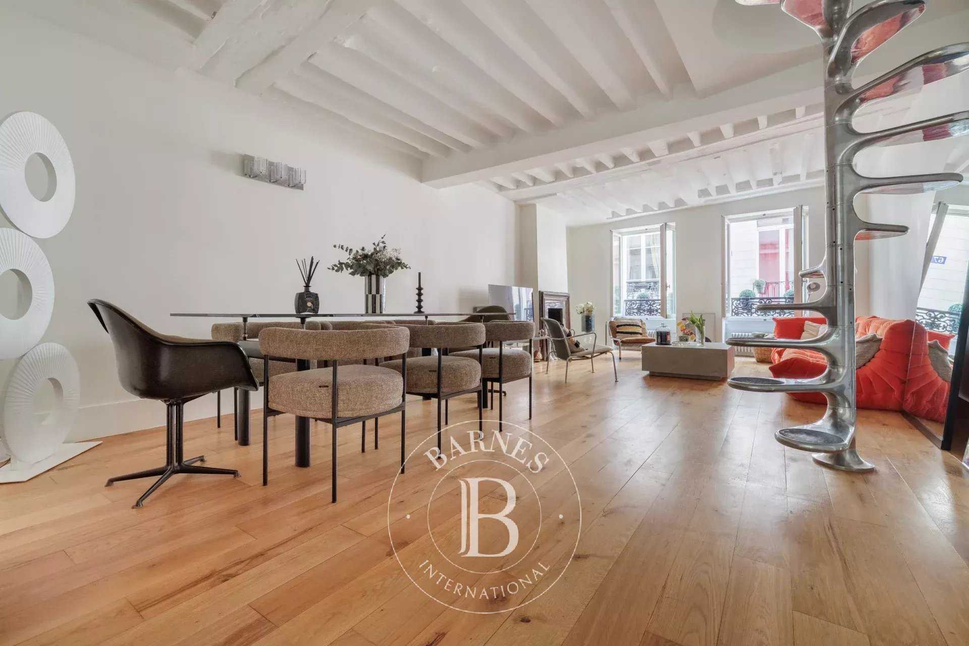 Paris  - Apartment 2 Bedrooms