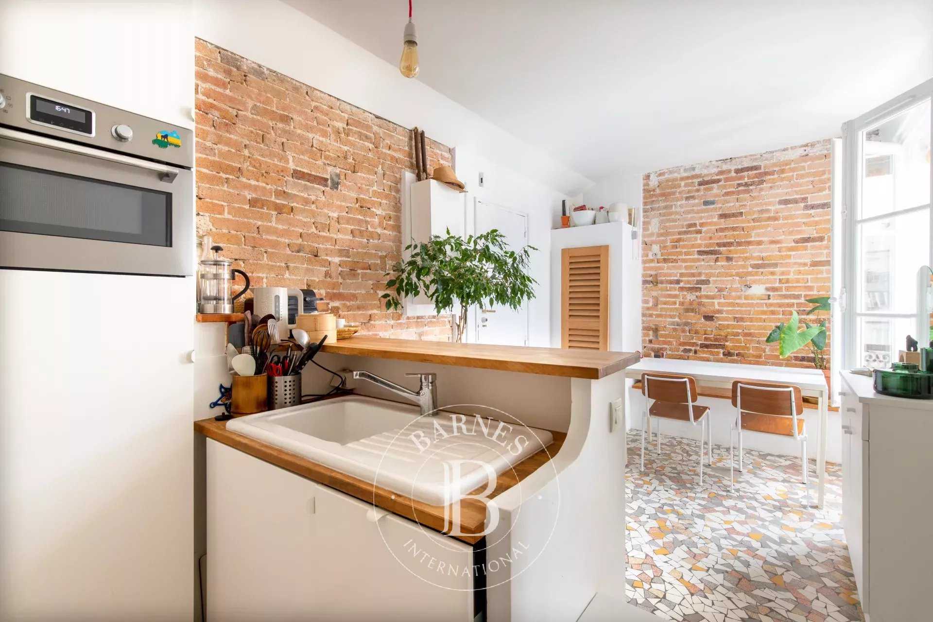 Paris  - Appartement 3 Pièces, 1 Chambre