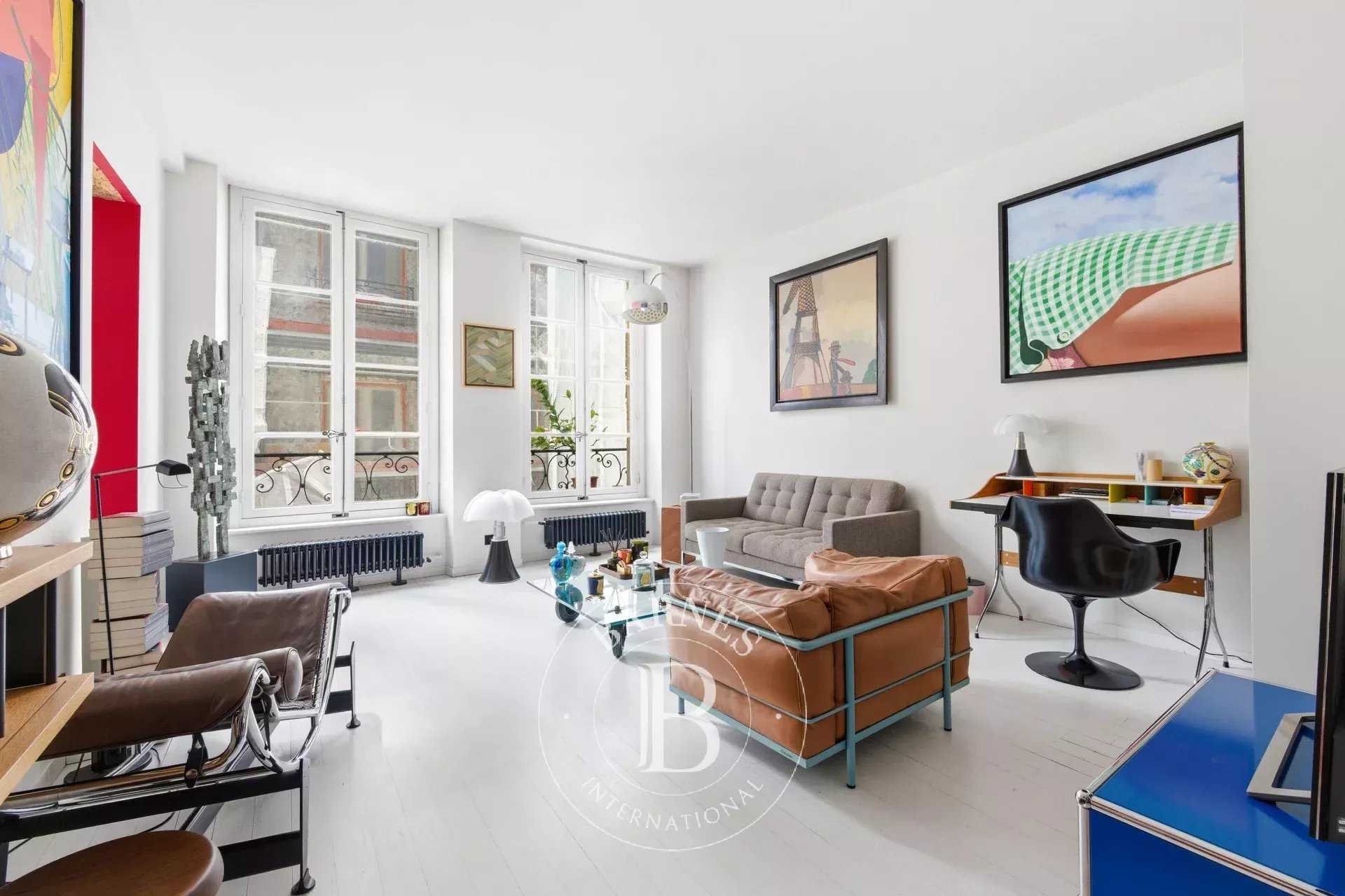 Paris  - Apartment 2 Bedrooms