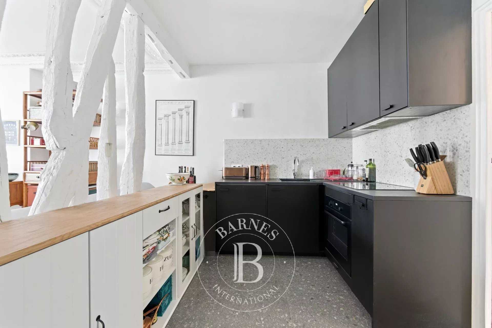 Paris  - Piso 2 Cuartos, 1 Habitacion