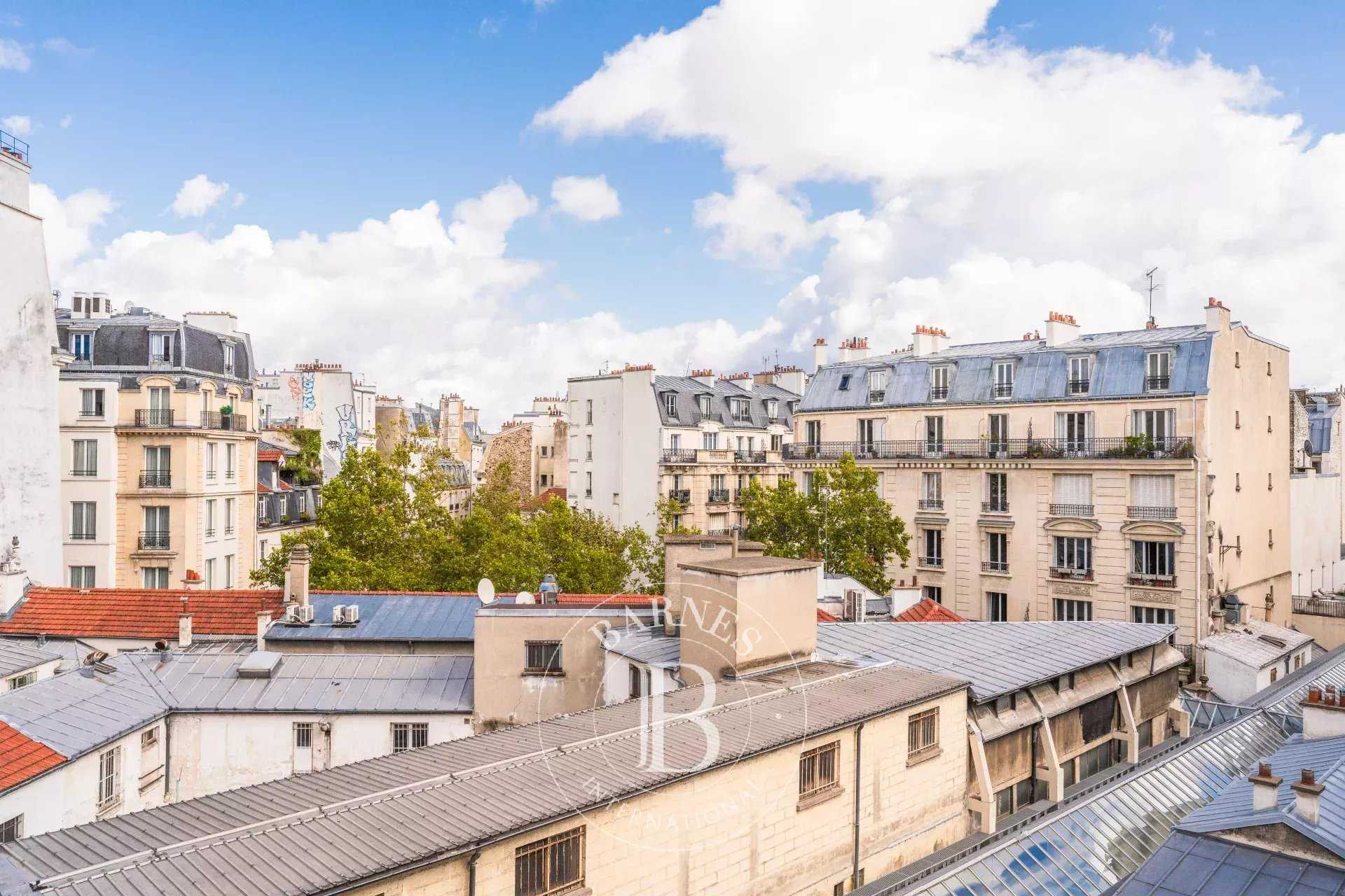 Paris  - Appartement 2 Pièces, 1 Chambre