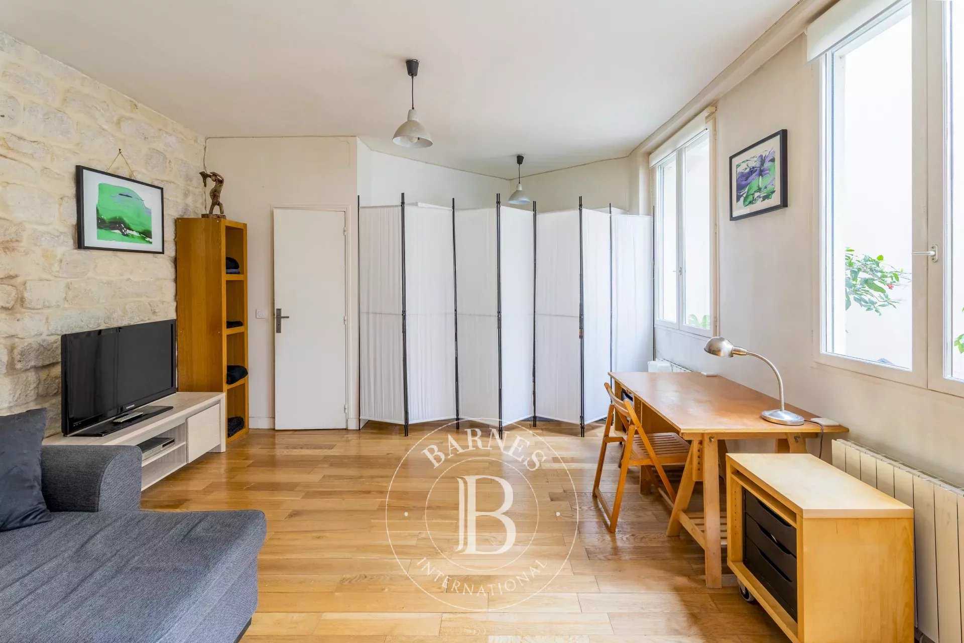 Paris  - Apartment 