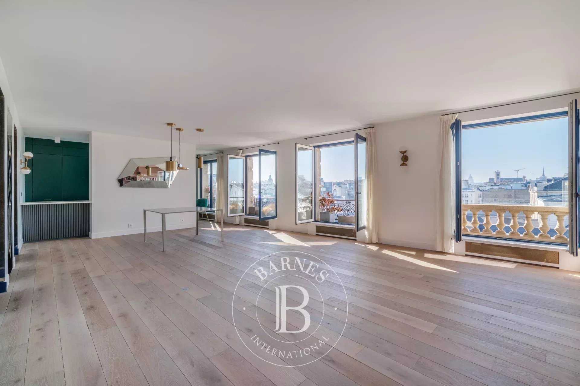 Paris  - Apartment 2 Bedrooms