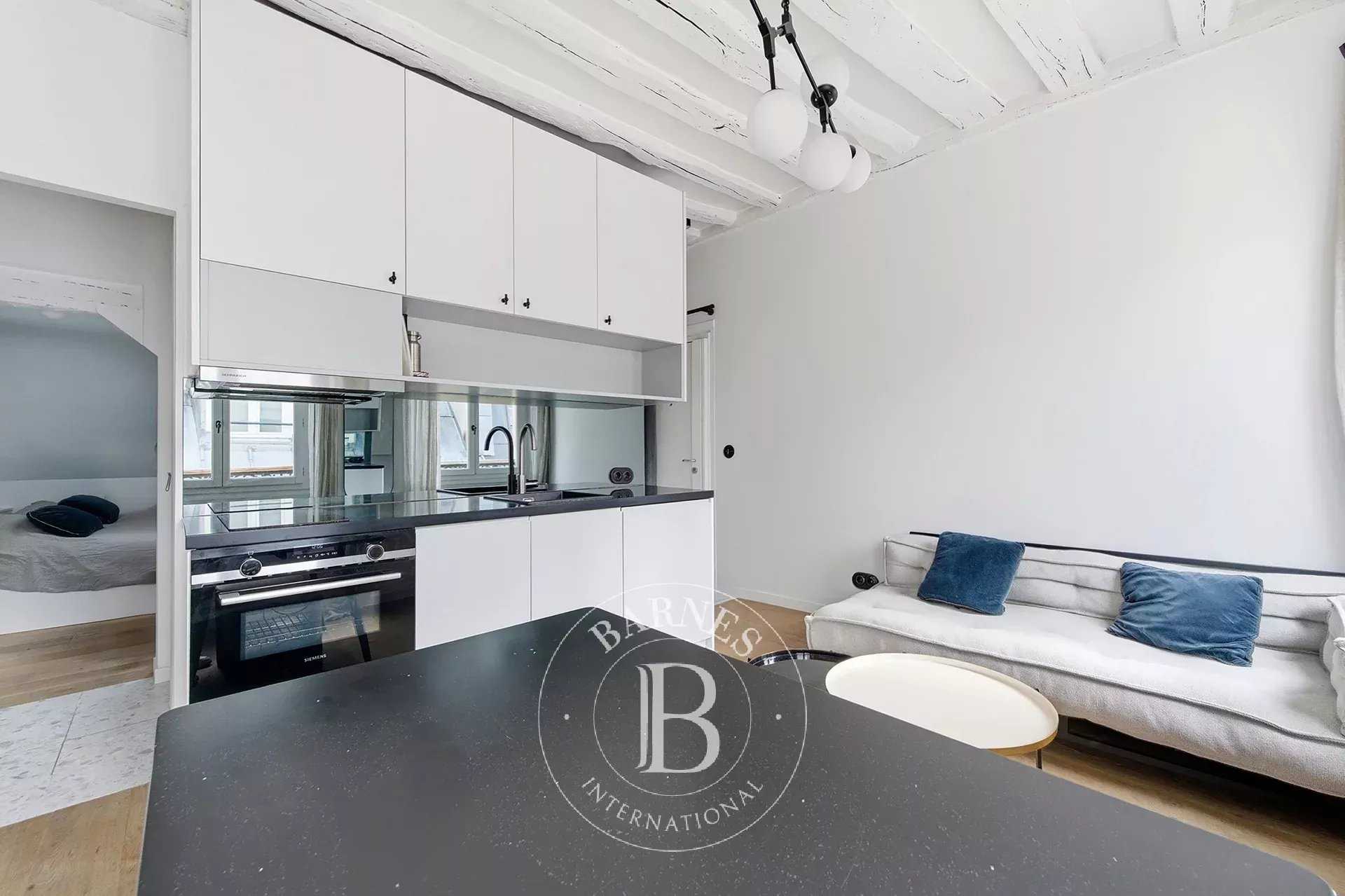 Paris  - Appartement 2 Pi&egrave;ces, 1 Chambre