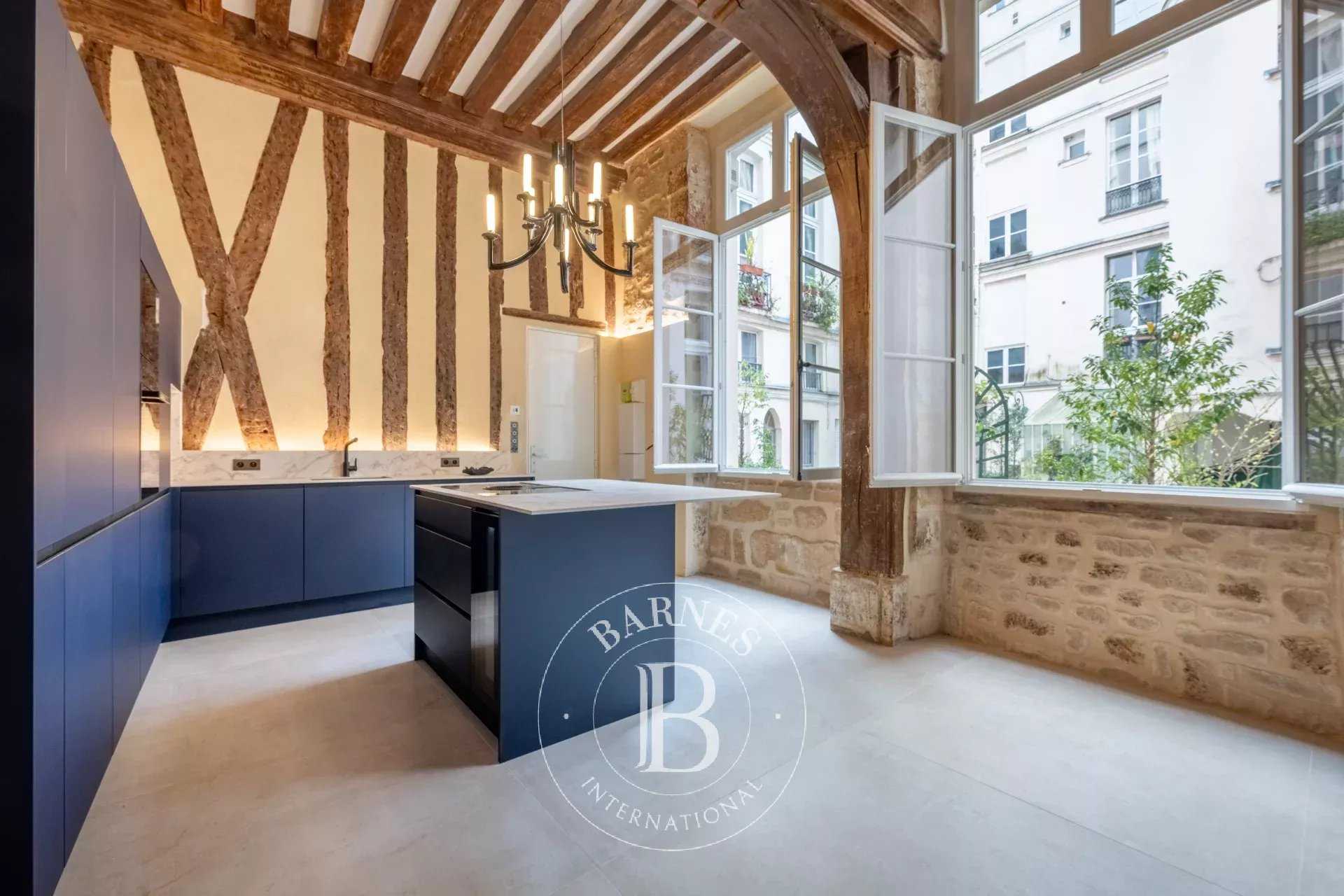 Paris  - Appartement 2 Pièces, 1 Chambre