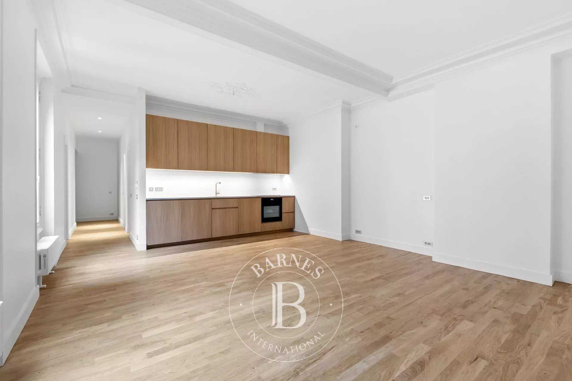 Paris  - Appartement 2 Pi&egrave;ces, 1 Chambre