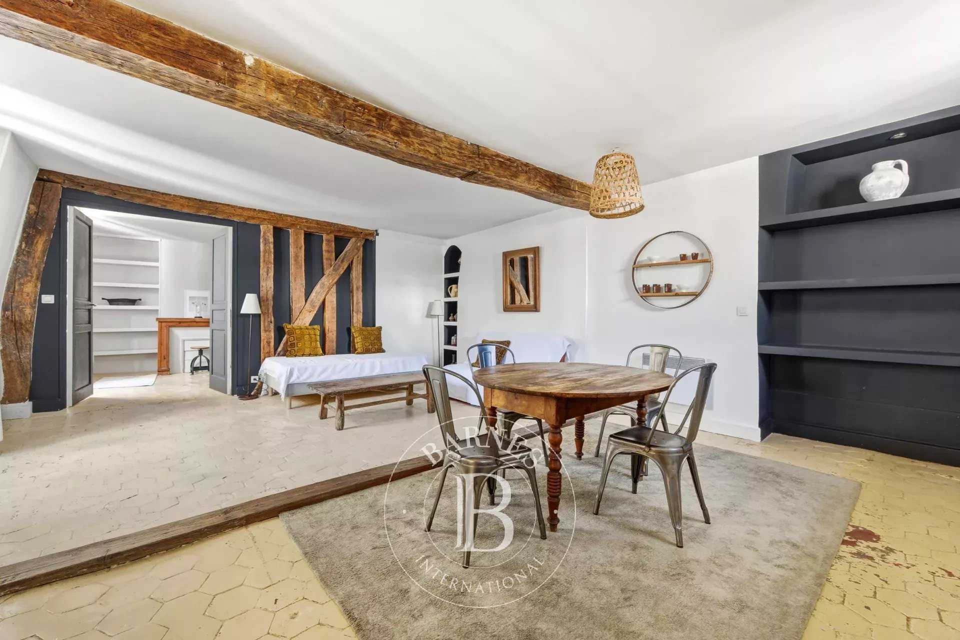 Paris  - Appartement 2 Pi&egrave;ces, 1 Chambre