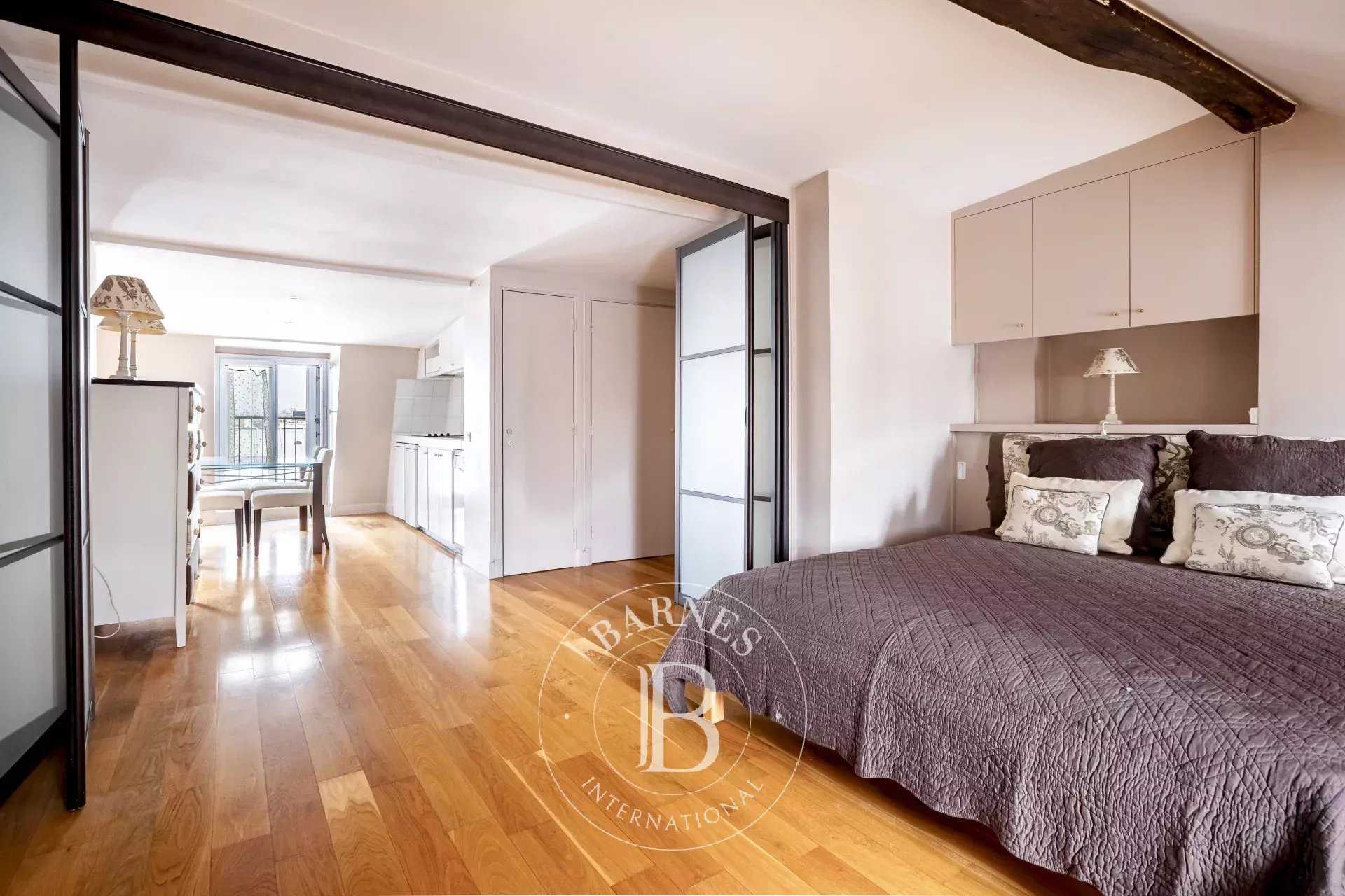 Paris  - Piso 2 Cuartos, 1 Habitacion