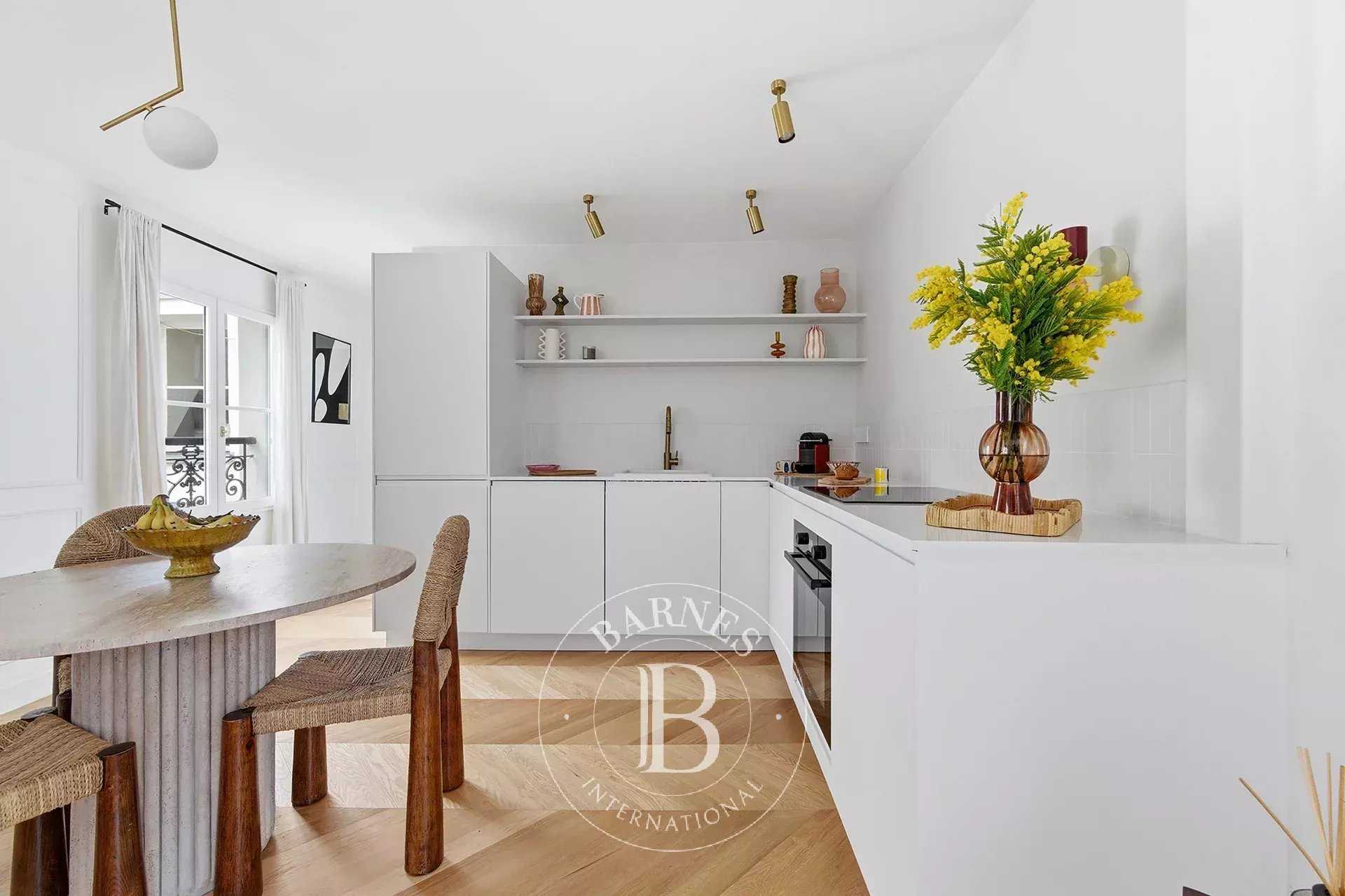 Paris  - Appartement 2 Pi&egrave;ces, 1 Chambre