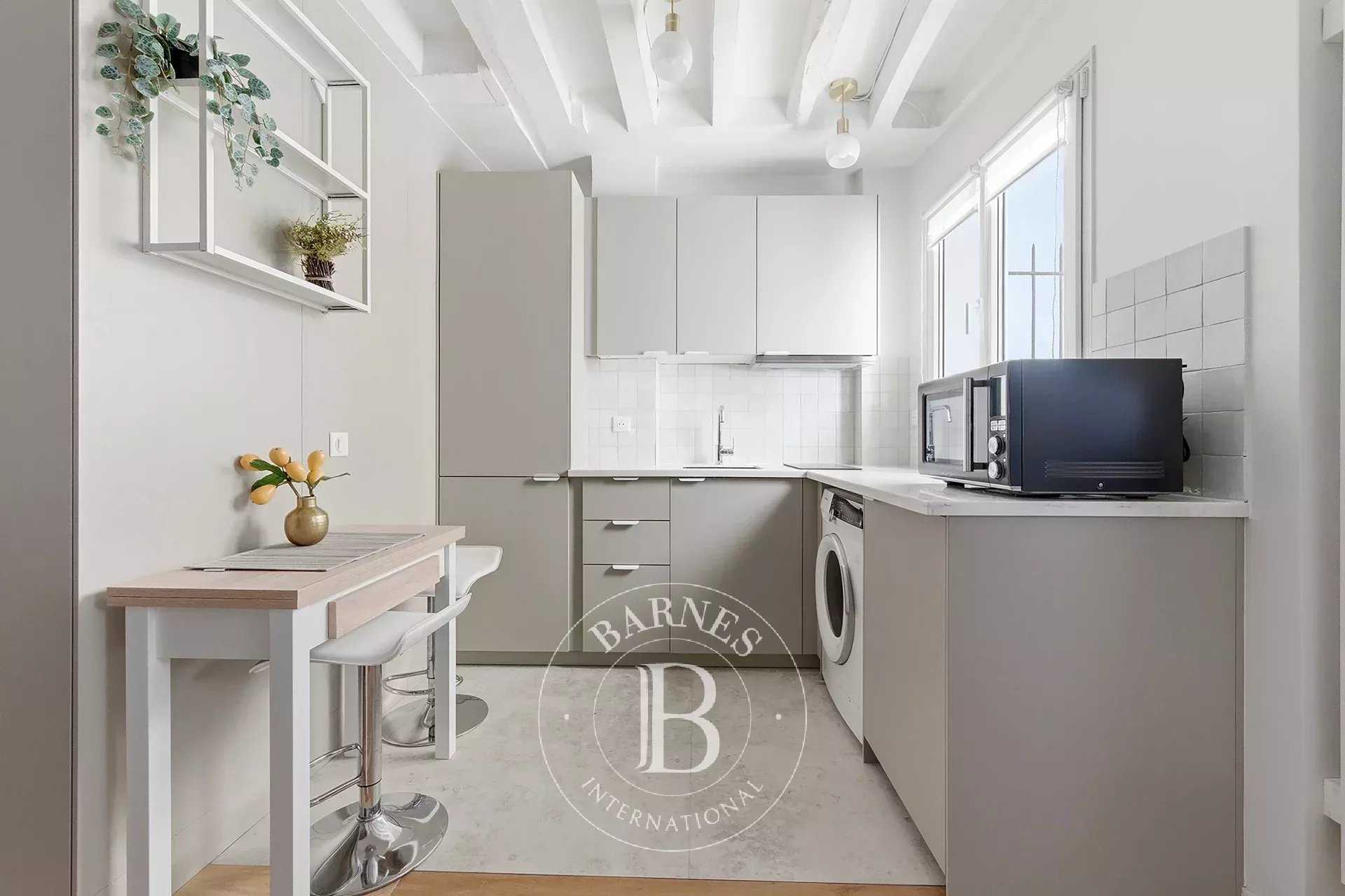 Paris  - Appartement 2 Pi&egrave;ces, 1 Chambre