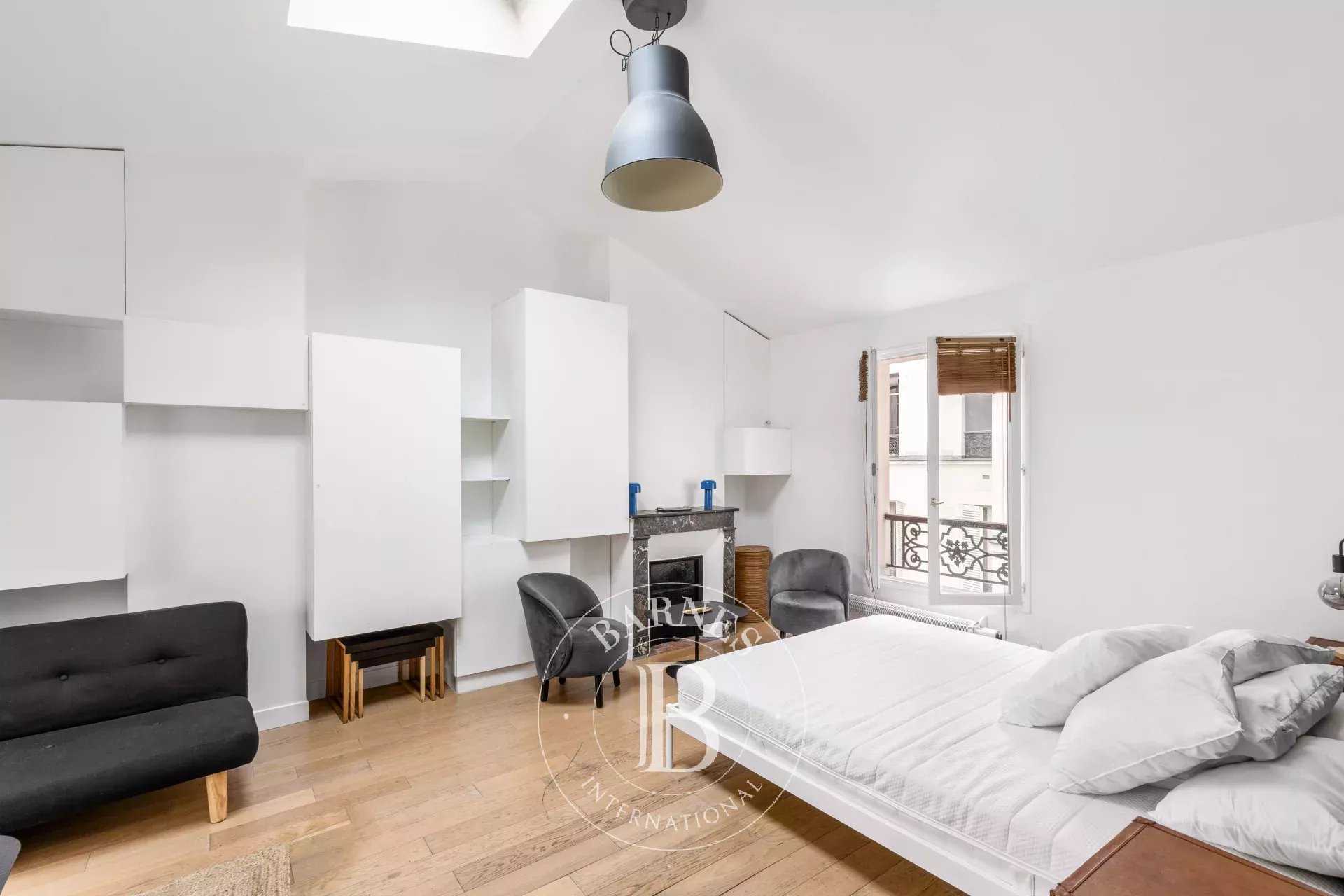 Paris  - Piso 2 Cuartos