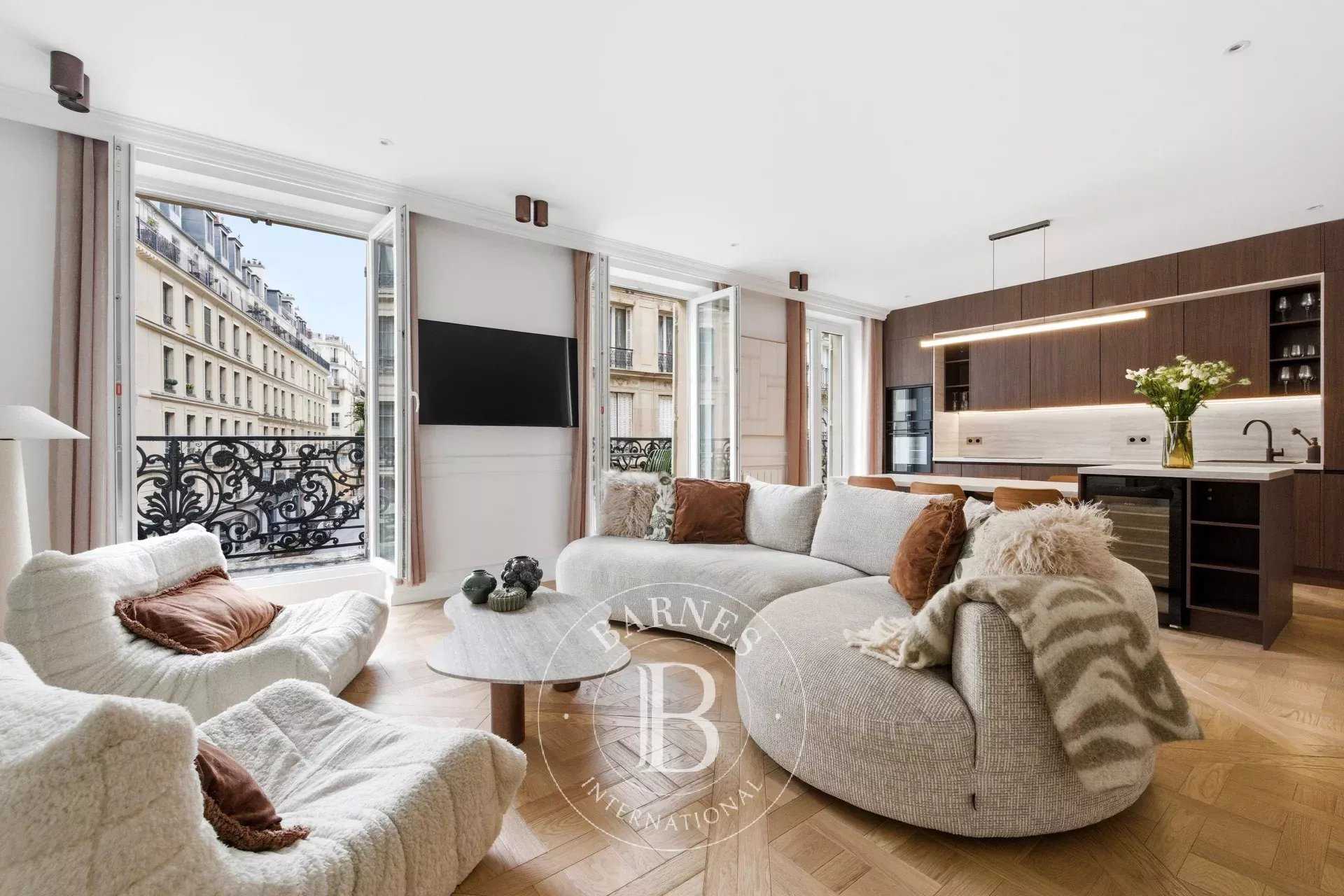 Paris  - Apartment 2 Bedrooms