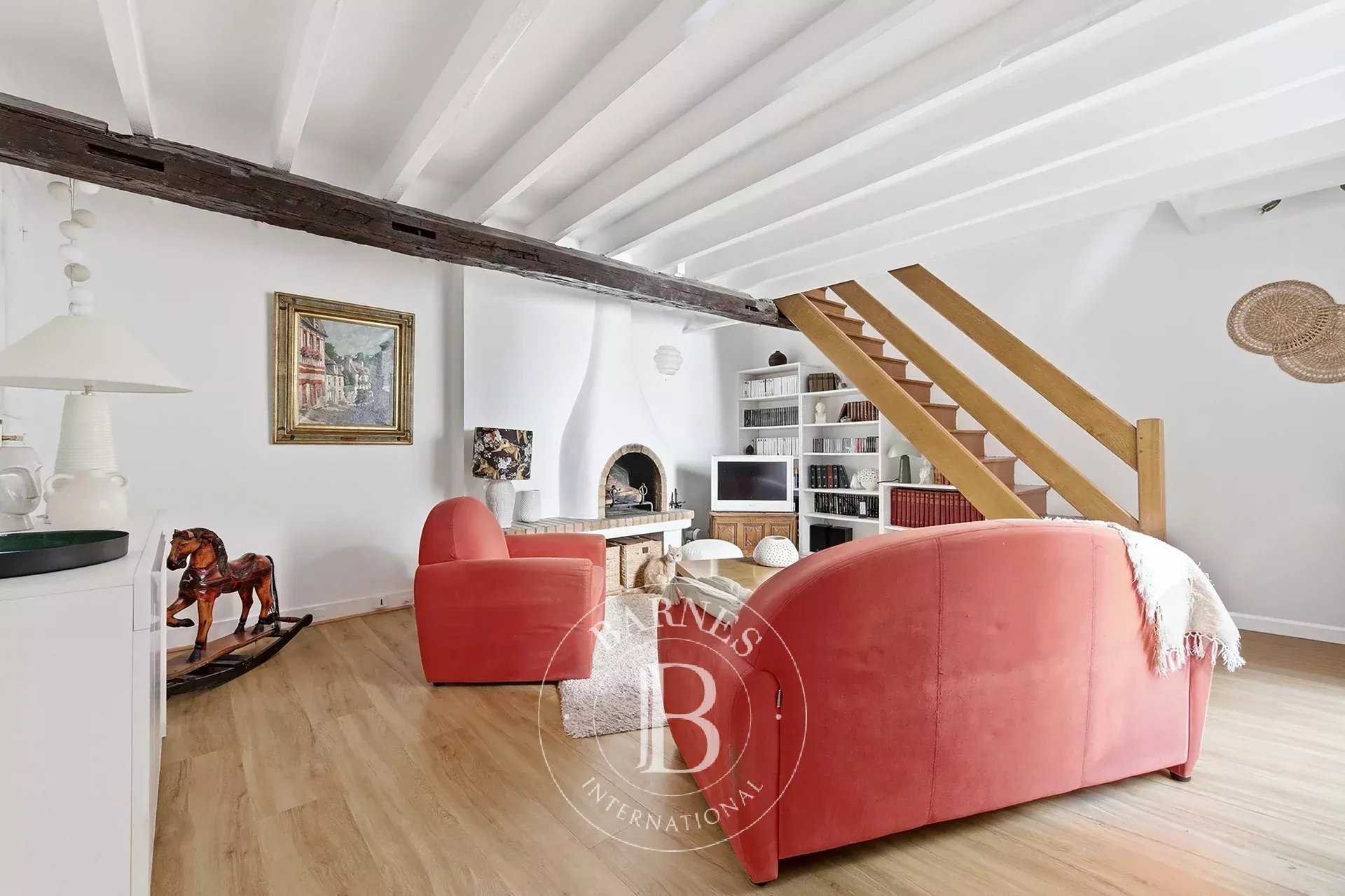 Paris  - Appartement 4 Pi&egrave;ces, 1 Chambre