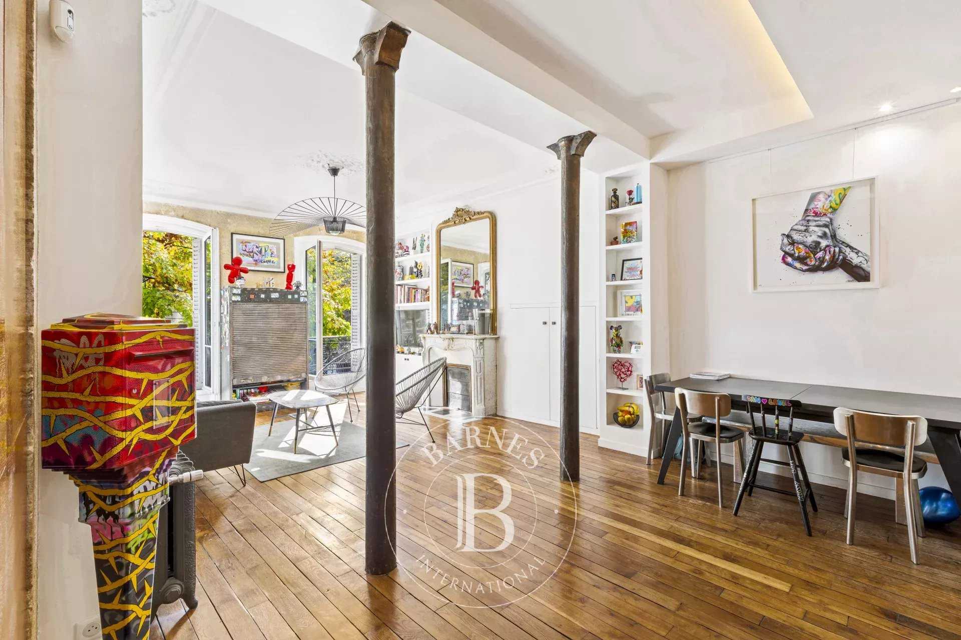 Paris  - Apartment 3 Bedrooms