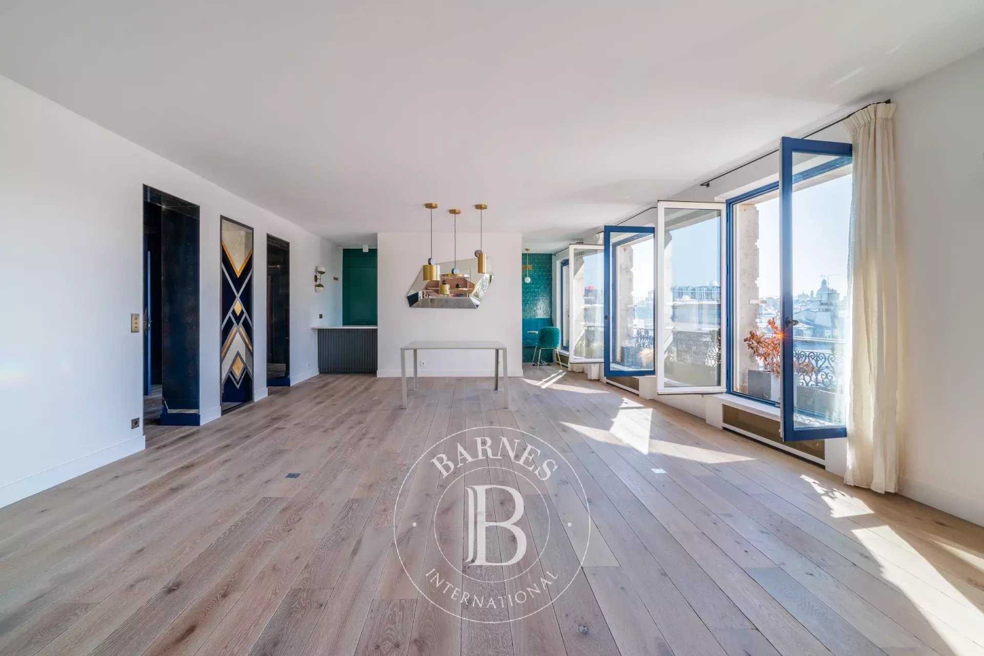 Paris  - Apartment 2 Bedrooms