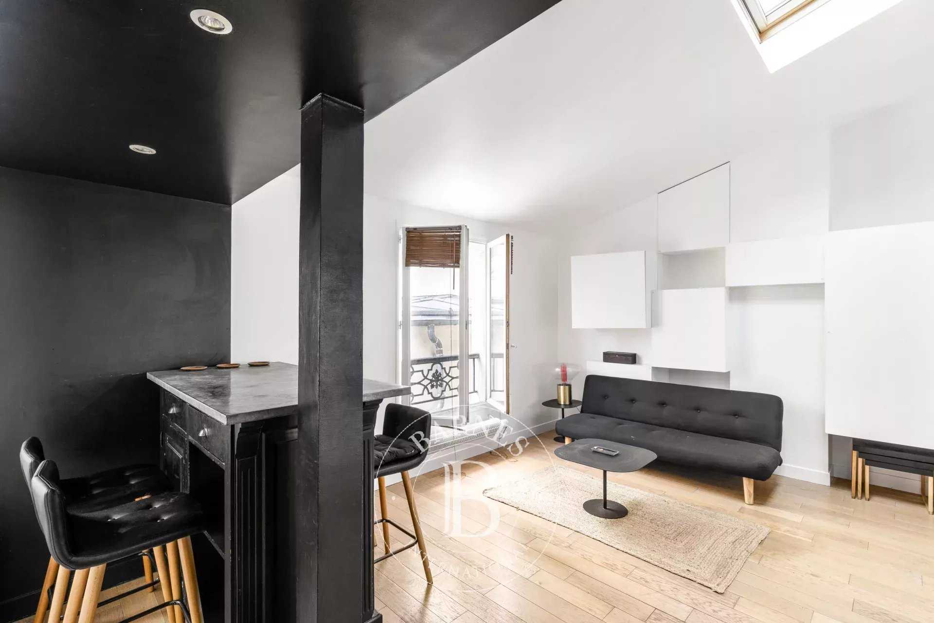 Paris  - Piso 2 Cuartos