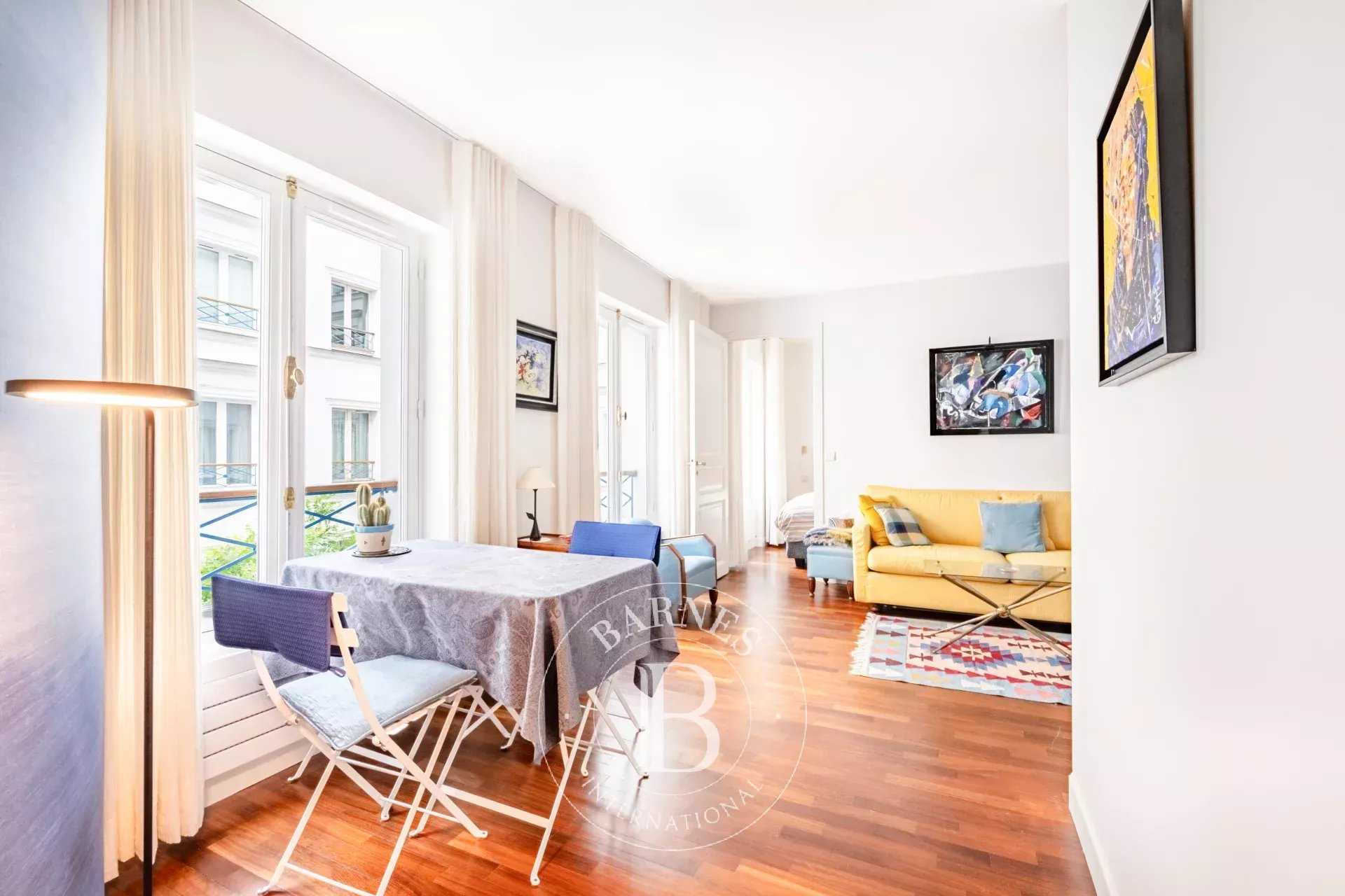 Paris  - Piso 2 Cuartos, 1 Habitacion
