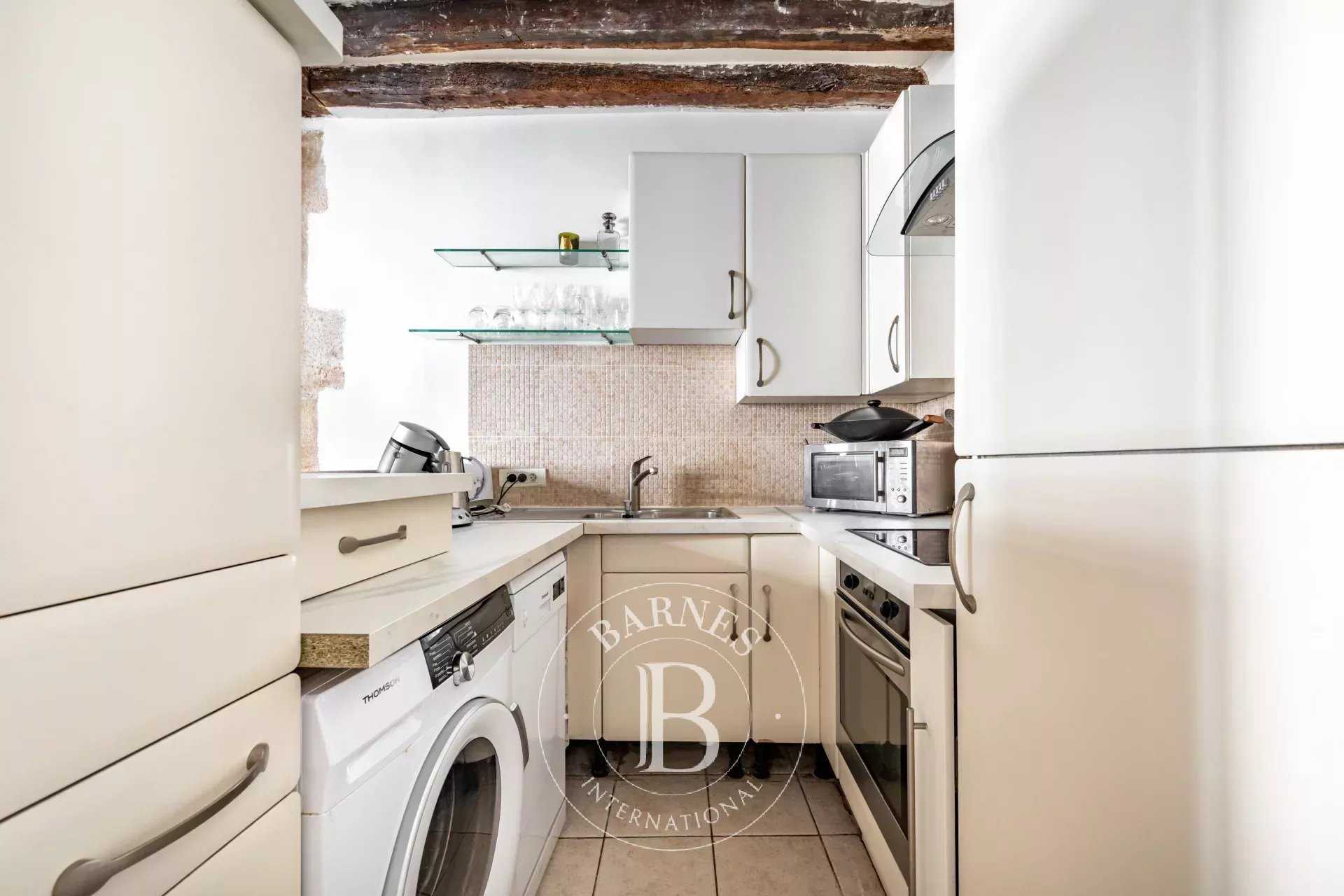 Paris  - Apartment 2 Bedrooms