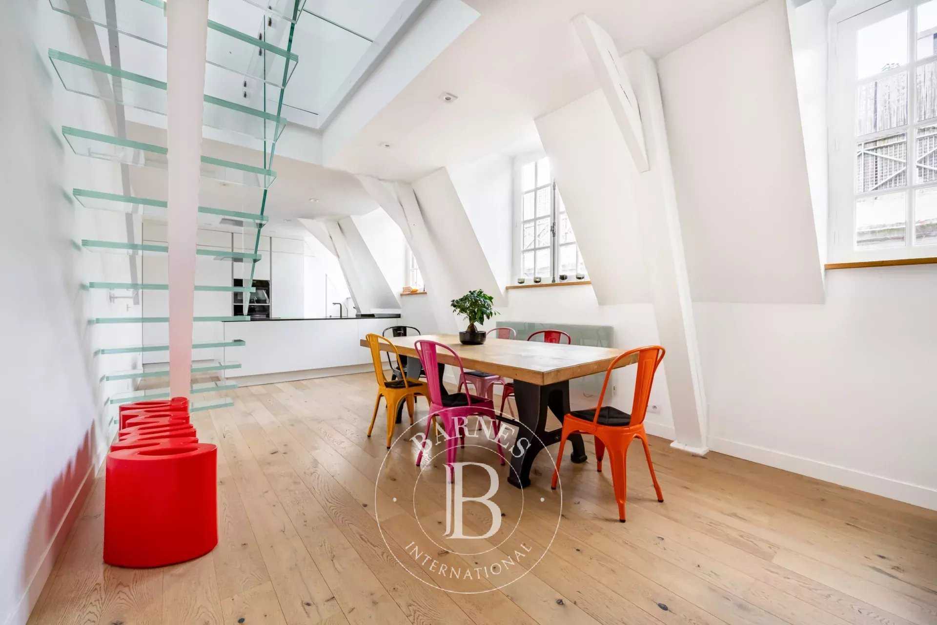 Paris  - Apartment 3 Bedrooms