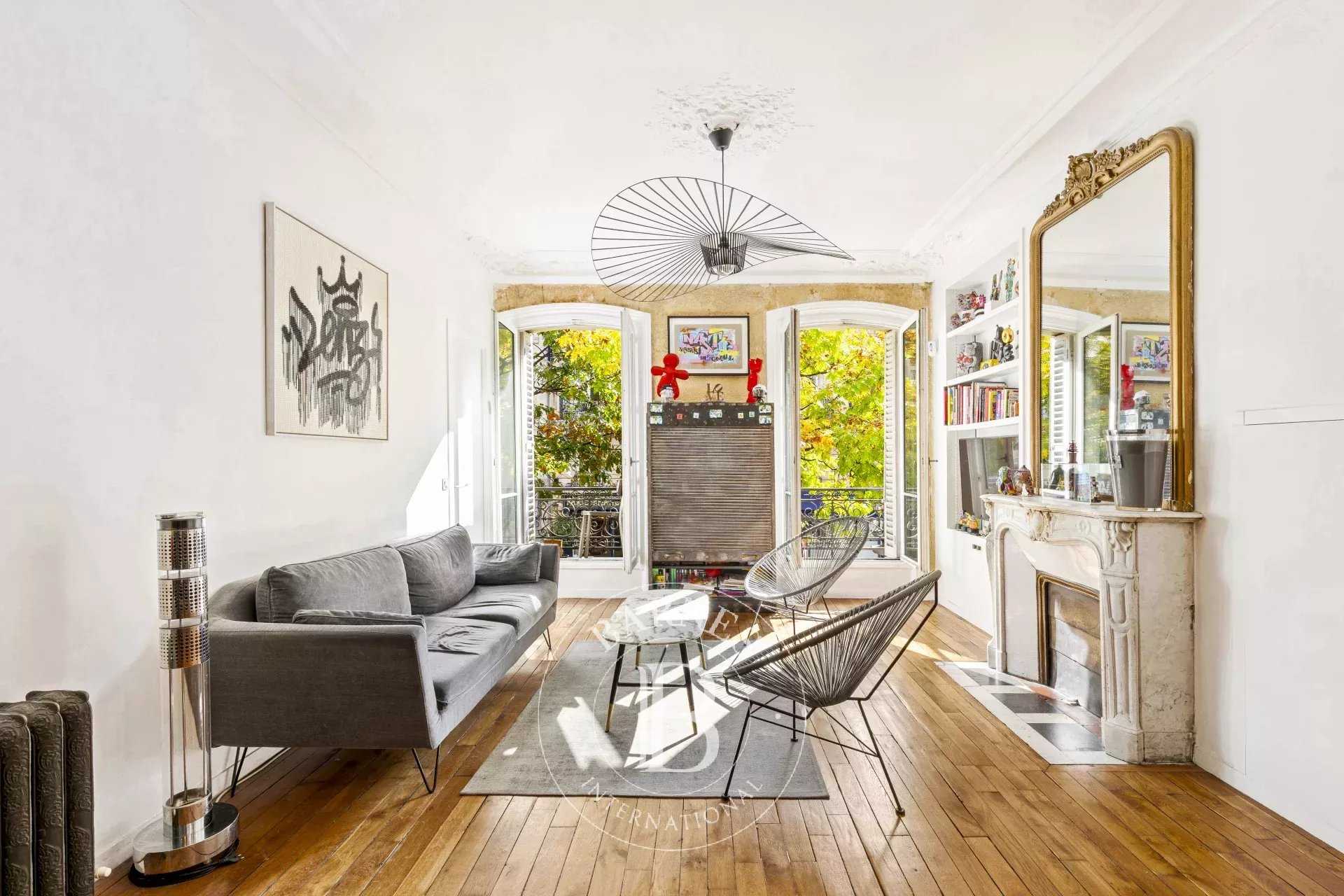 Paris  - Apartment 3 Bedrooms