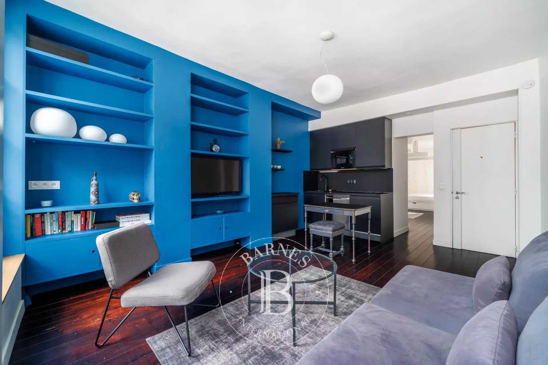 Paris  - Appartement 2 Pièces, 1 Chambre