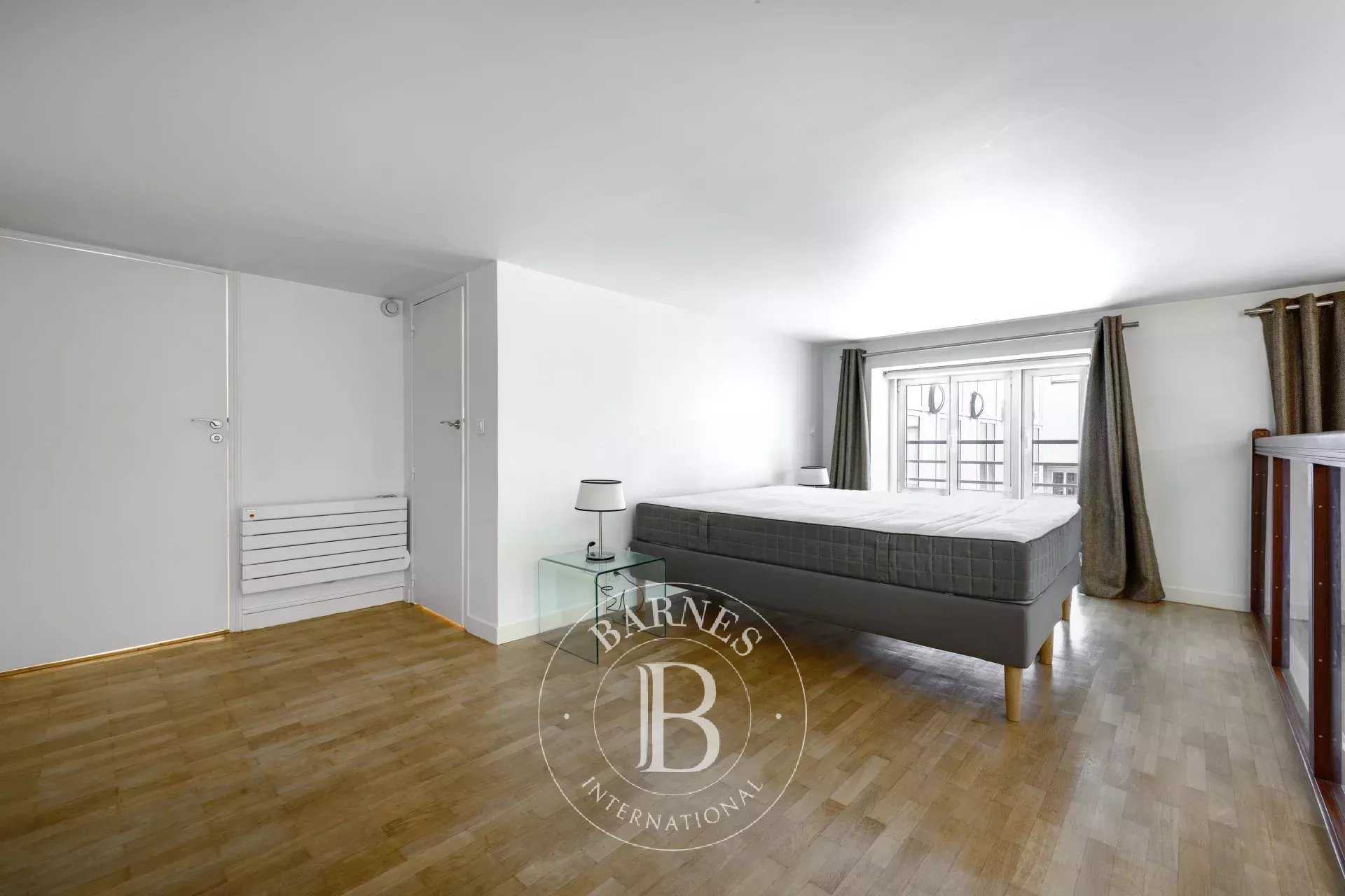 Paris  - Appartement 2 Pi&egrave;ces, 1 Chambre