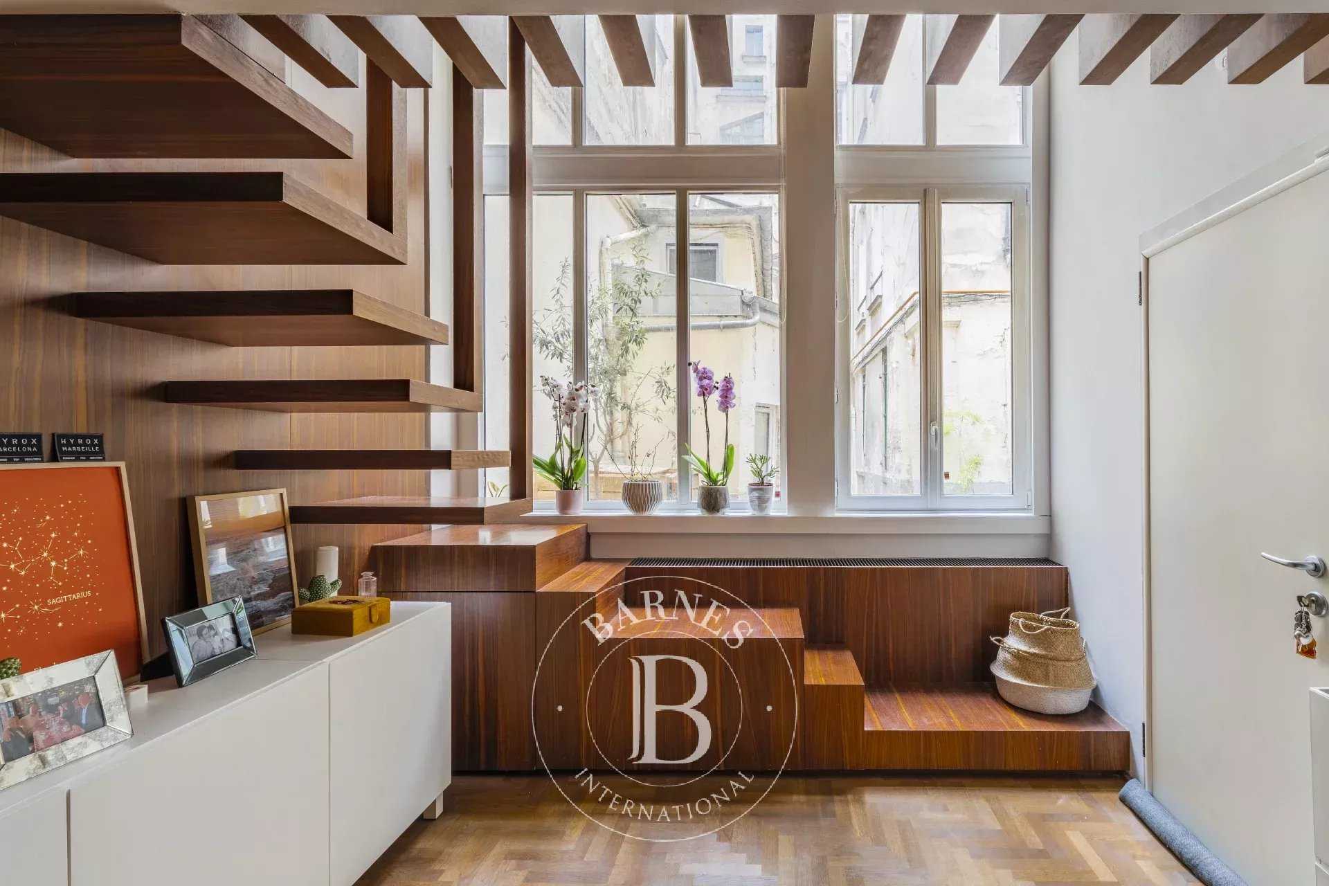 Paris  - Appartement 2 Pièces, 1 Chambre