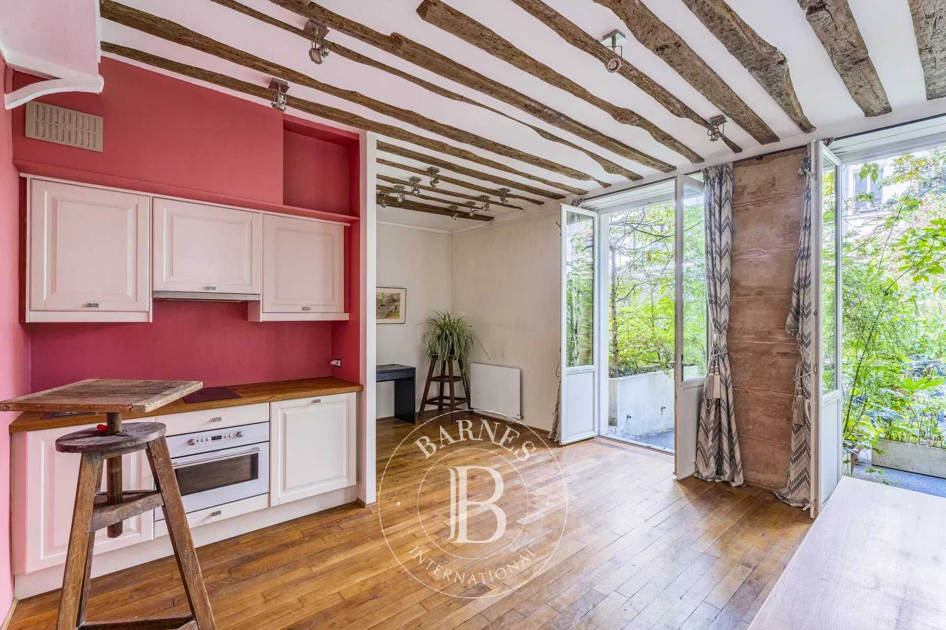 Paris  - Piso 2 Cuartos, 1 Habitacion