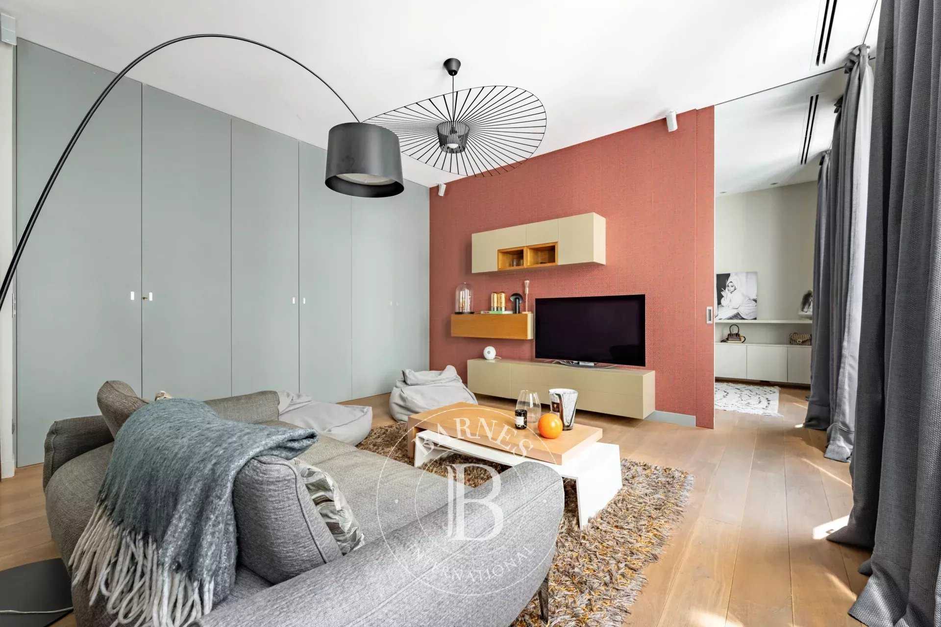 Paris  - Apartment 2 Bedrooms