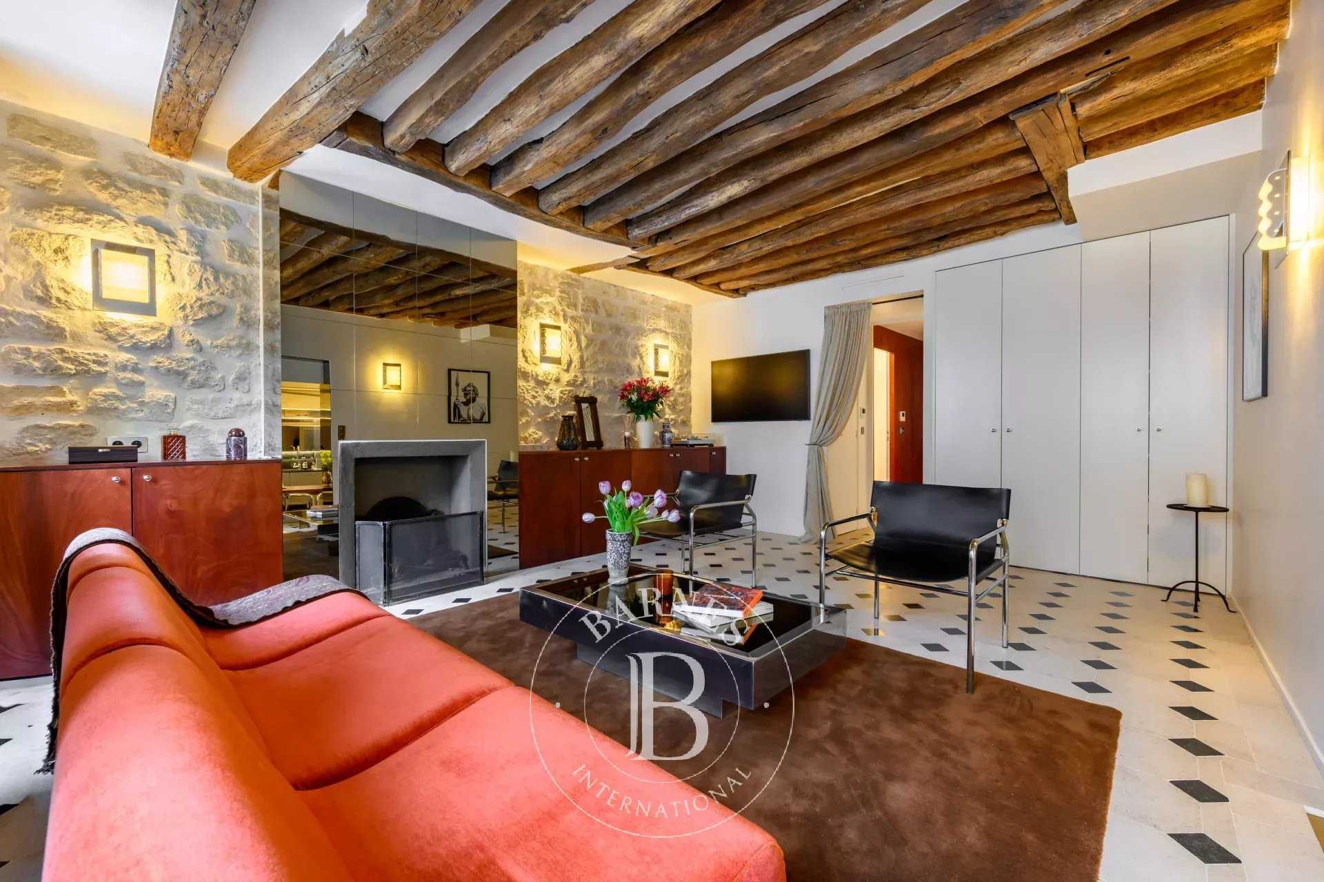 Paris  - Apartment 2 Bedrooms