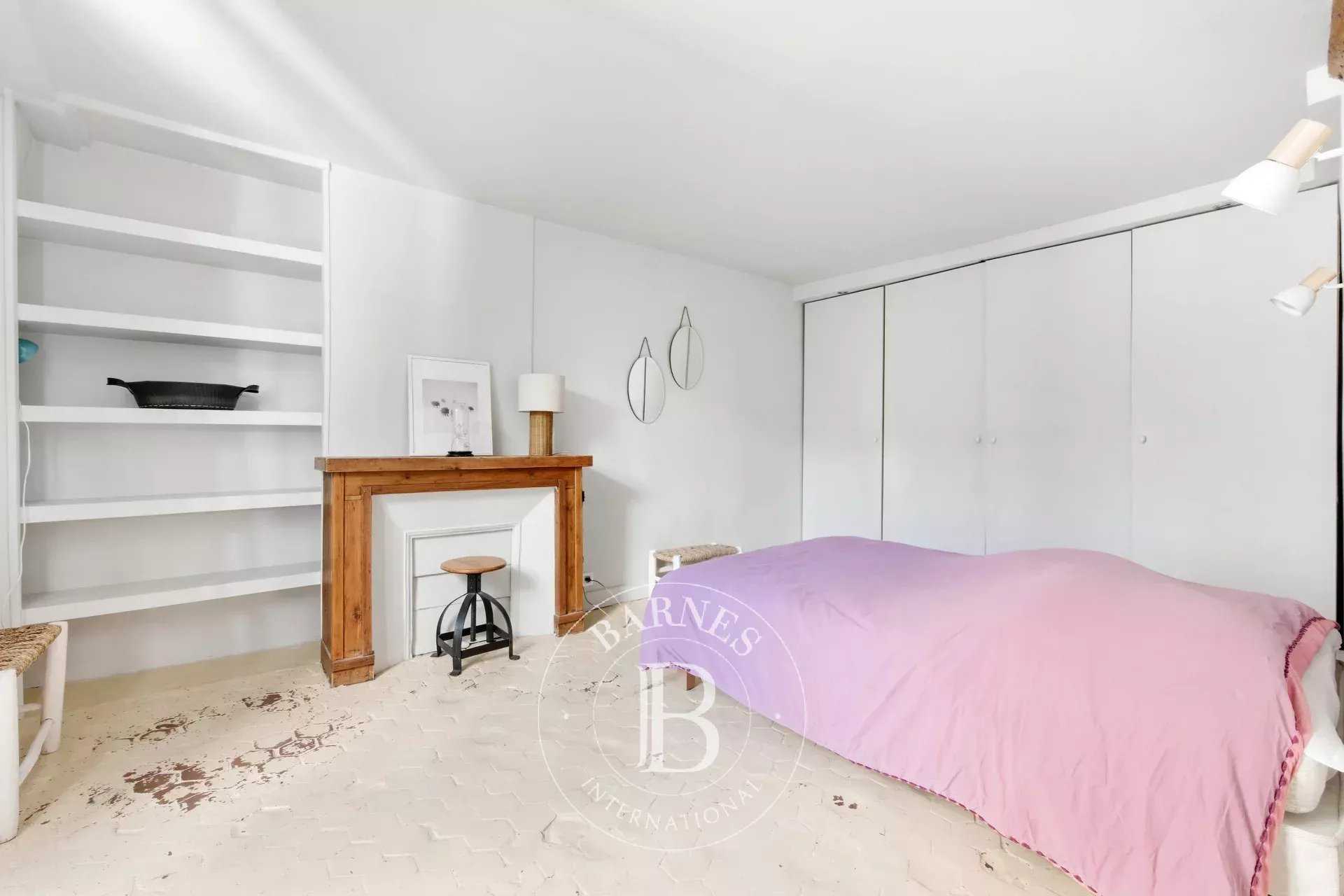 Paris  - Appartement 2 Pi&egrave;ces, 1 Chambre