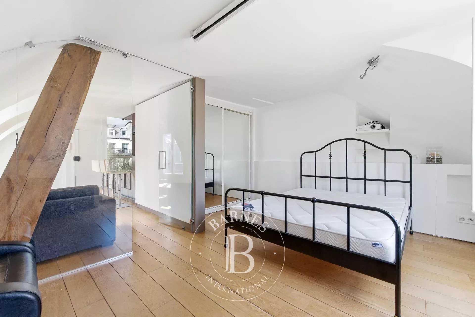 Paris  - Appartement 2 Pi&egrave;ces, 1 Chambre